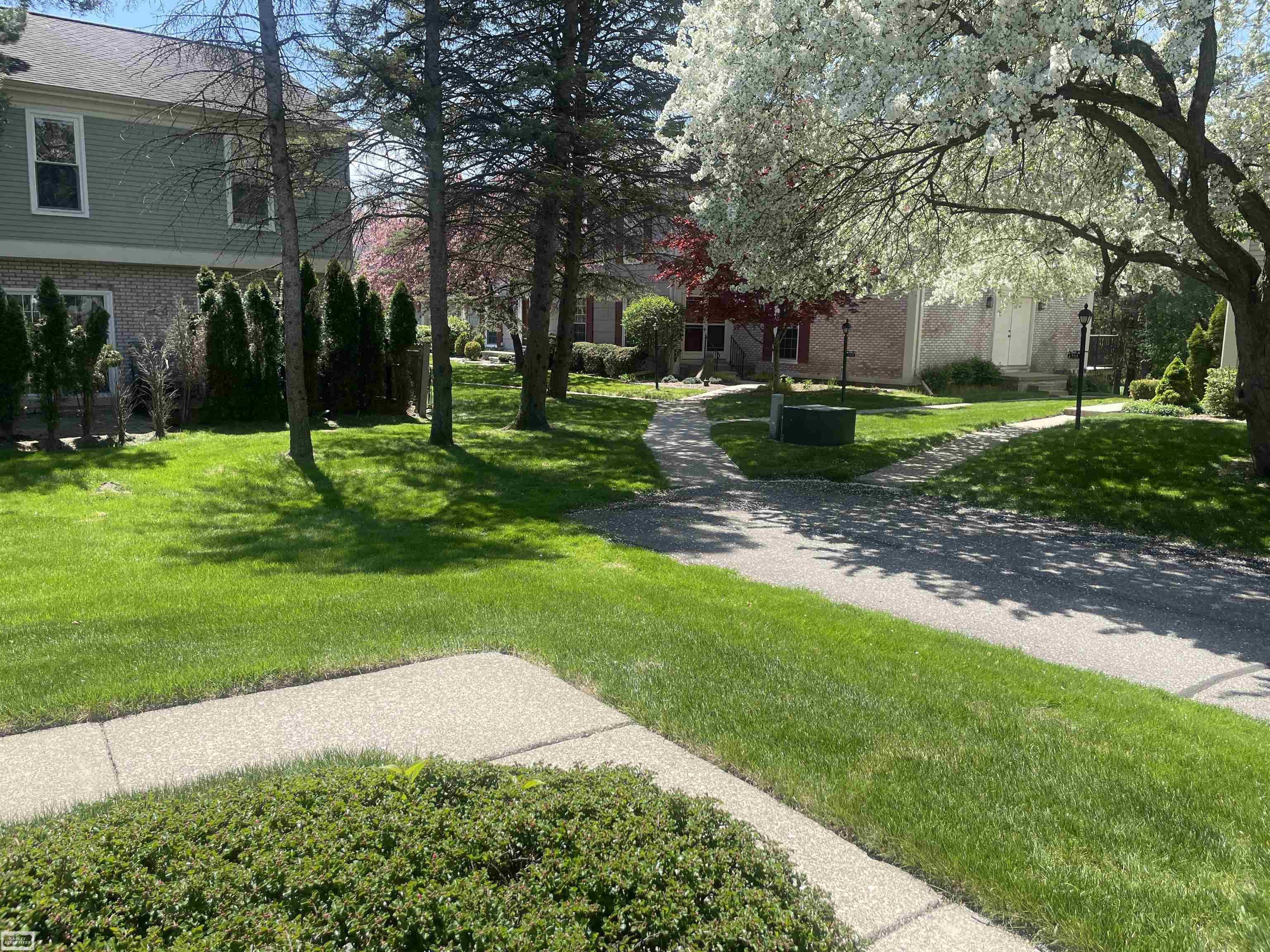 5th image of 1343 Autumn Ln #APT 66, BLDG 5, Rochester Hills, MI 48306 | MLS# 50217212