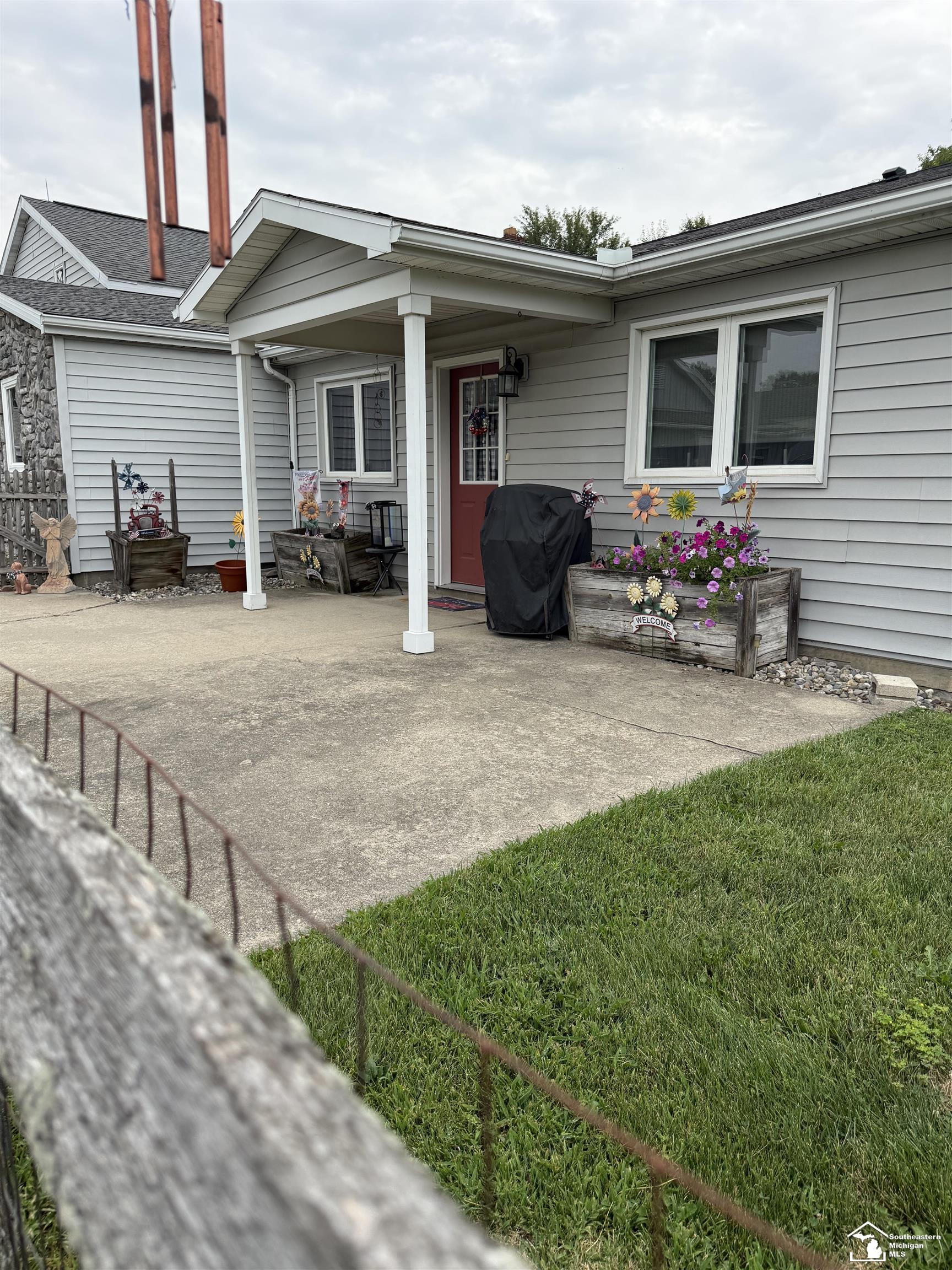 Photo 4 of House for sale at 16875 & 16873 Railroad St #2 homes, Petersburg, MI 49270 | MLS# 50217215 | Listing updated on 2026-09-16