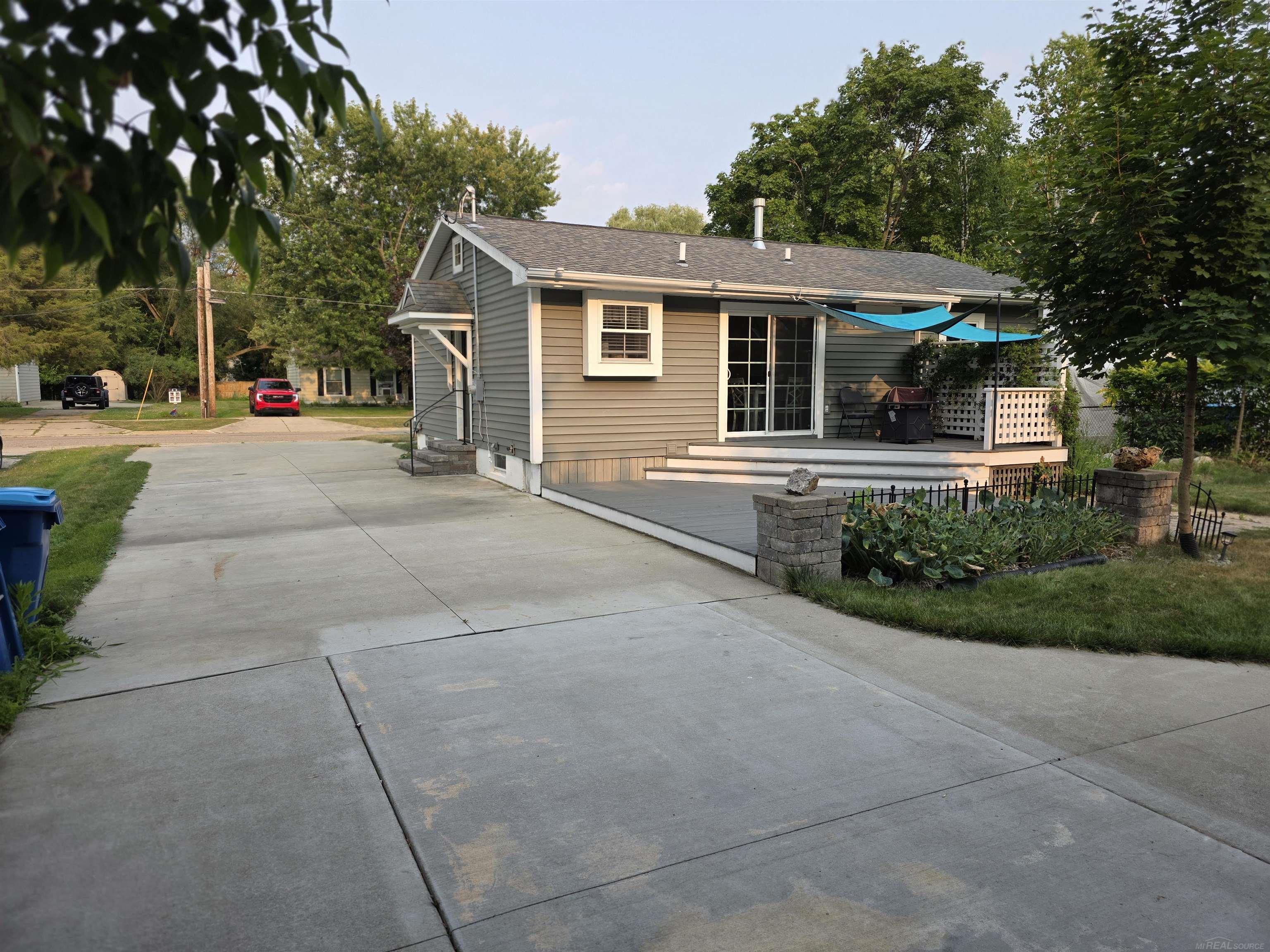 4th image of 633 Aldrich St, Linden, MI 48451 | MLS# 50217256