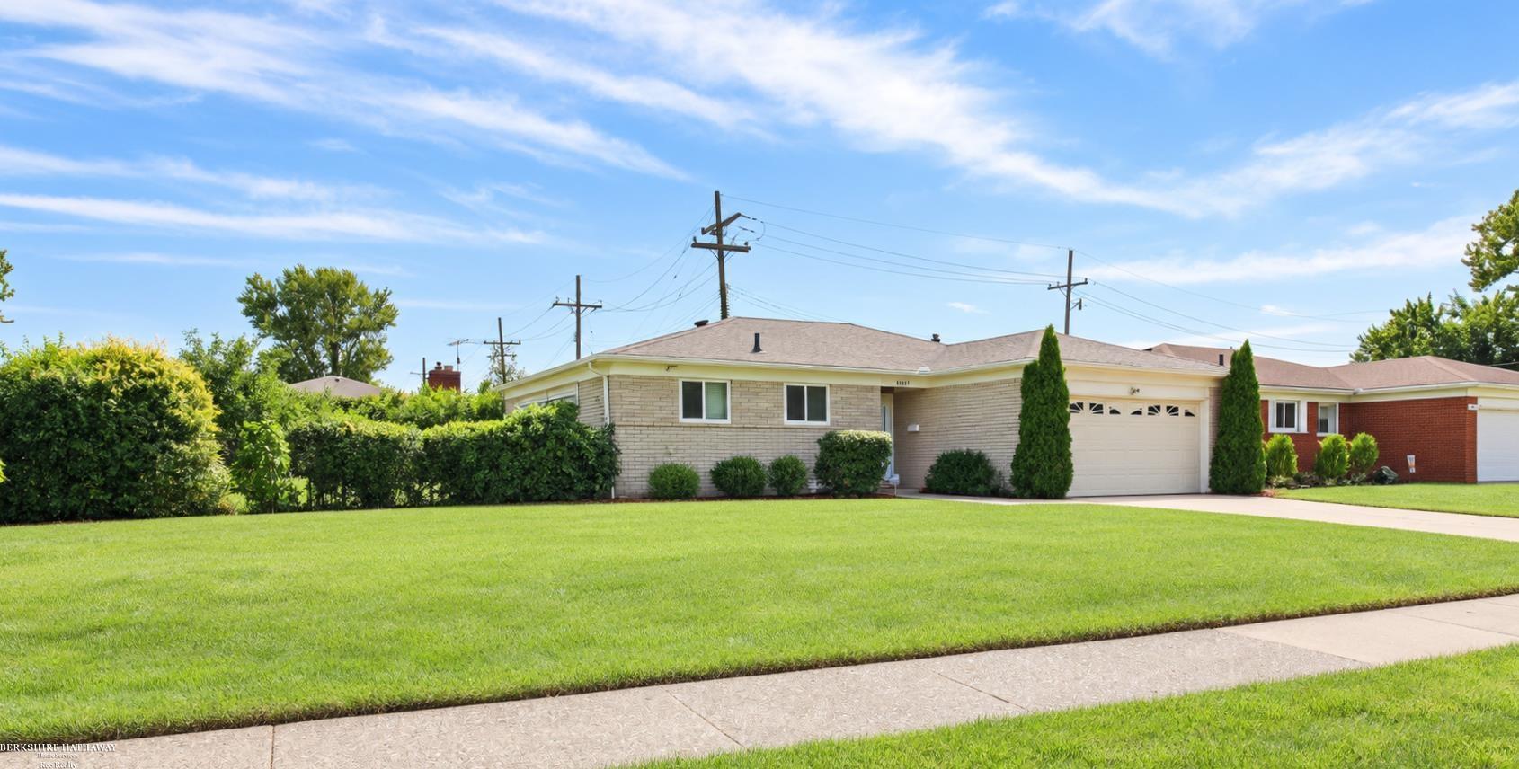Photo 1 of Single family home for sale at 33221 Clifton Dr, Sterling Heights, MI 48310 | MLS# 58050217262 | Listing updated on 2026-09-16