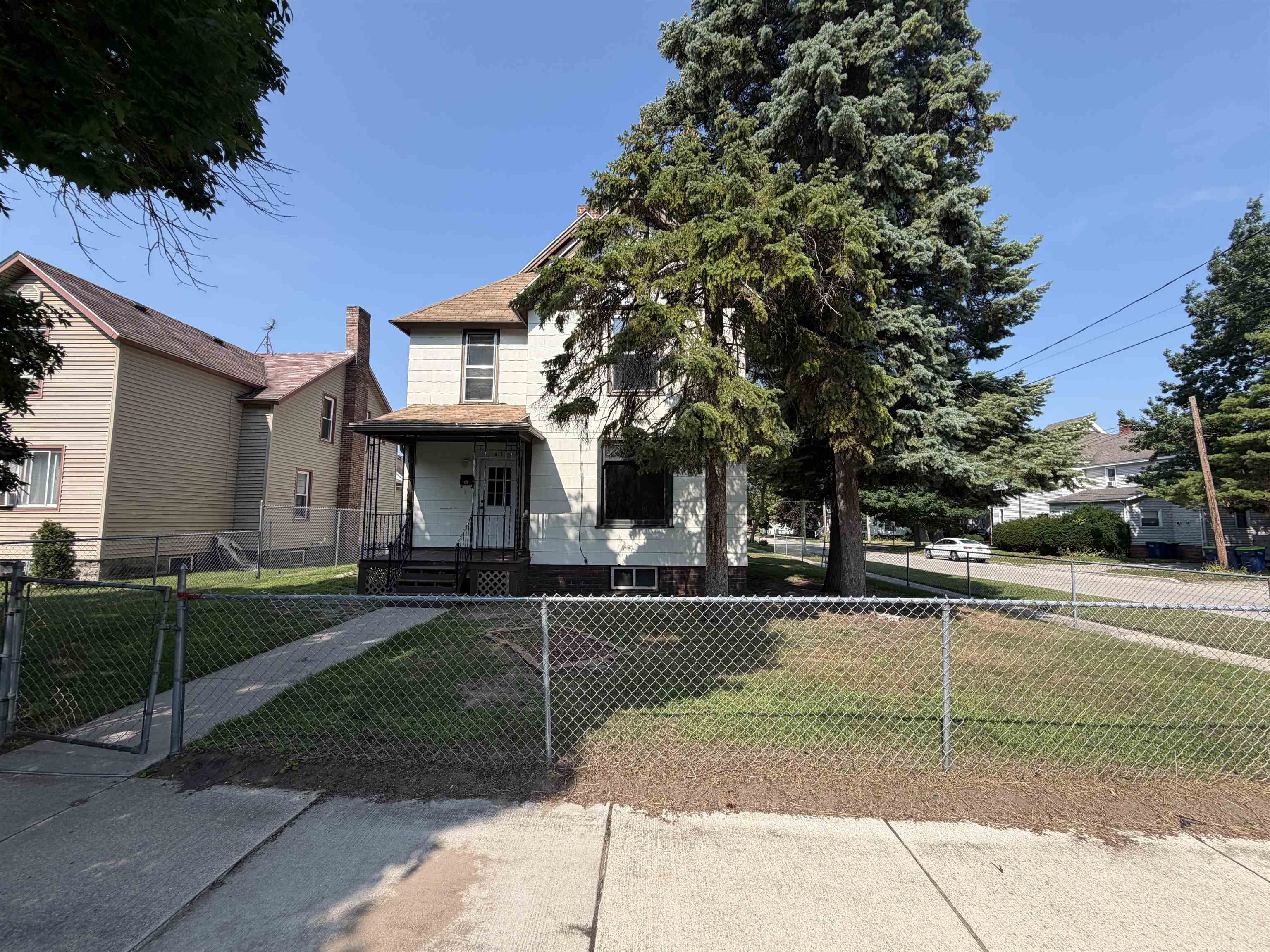 3rd image of 611 Litchfield St, Bay City, MI 48706 | MLS# 50217291