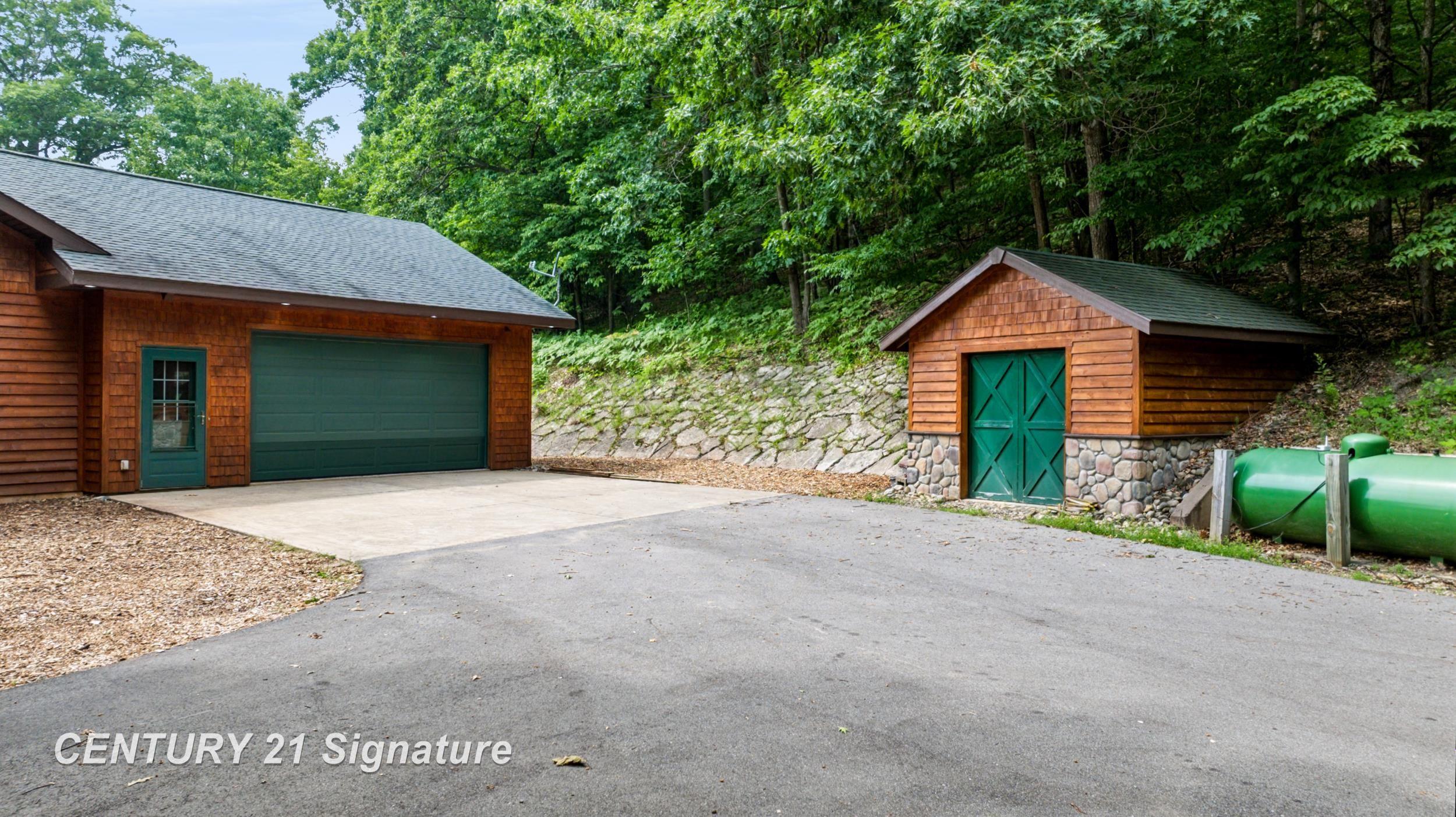 5th image of 1454 Cedar River Dr, Bellaire, MI 49615 | MLS# 50217339