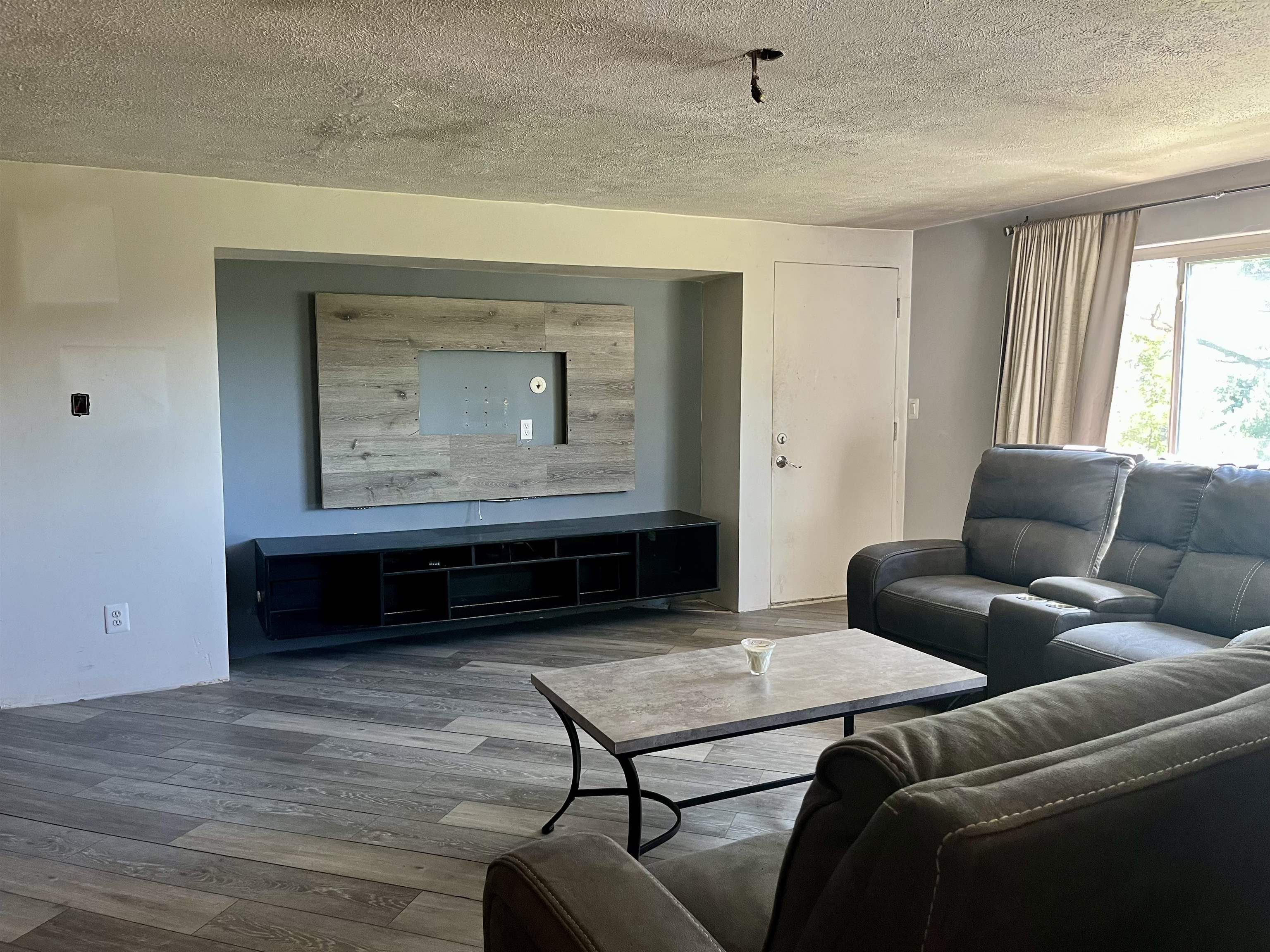 Photo 3 of Single family home for sale at 1930 N Mackinaw Trl, Cedar Creek Township Wexford, MI 49663 | MLS# 60050217340 | Listing updated on 2026-09-16