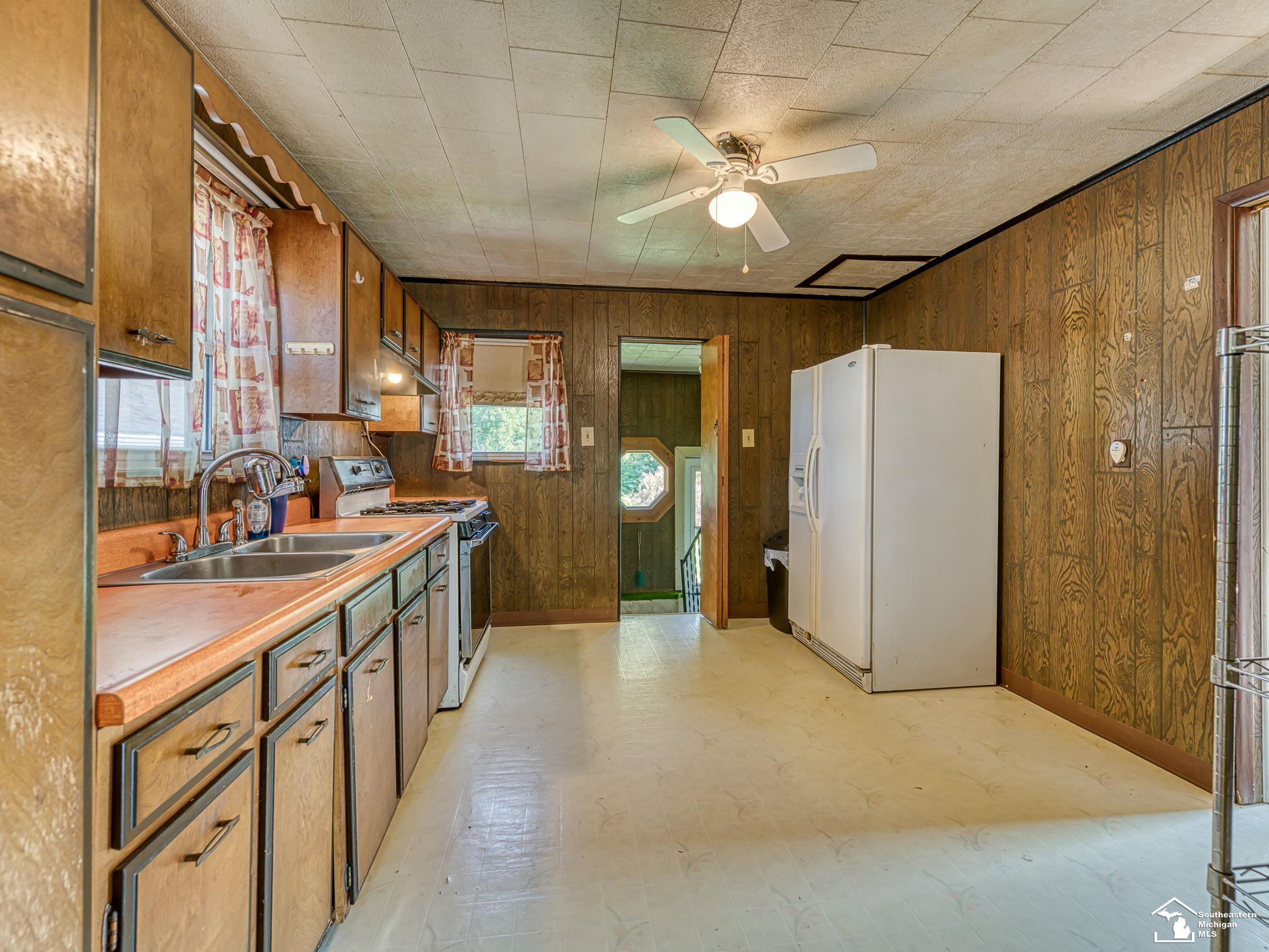 3rd image of 1419 Peters St, Monroe, MI 48161 | MLS# 50217367