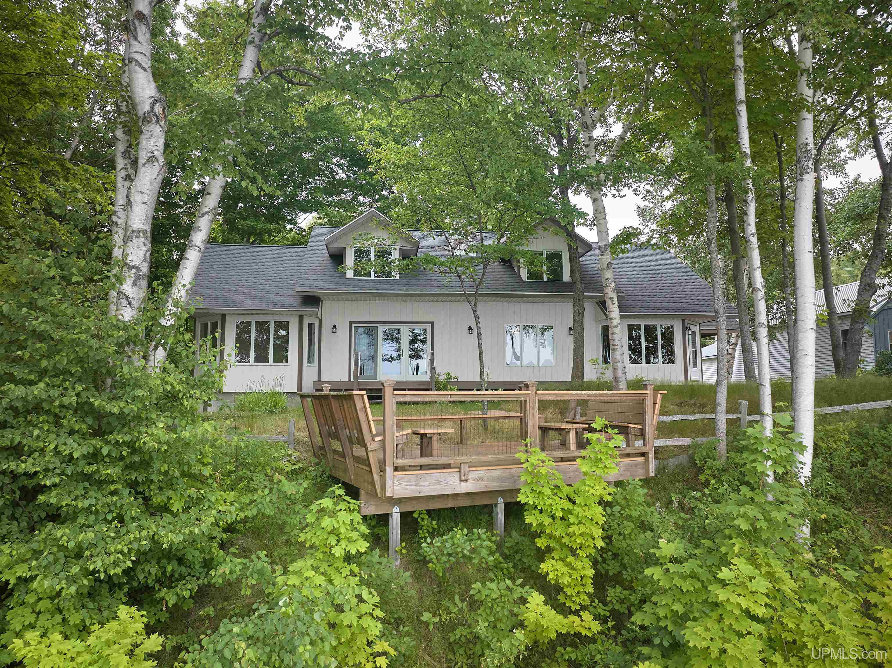 1438 Washington Street, Munising MI 49862, 50217370