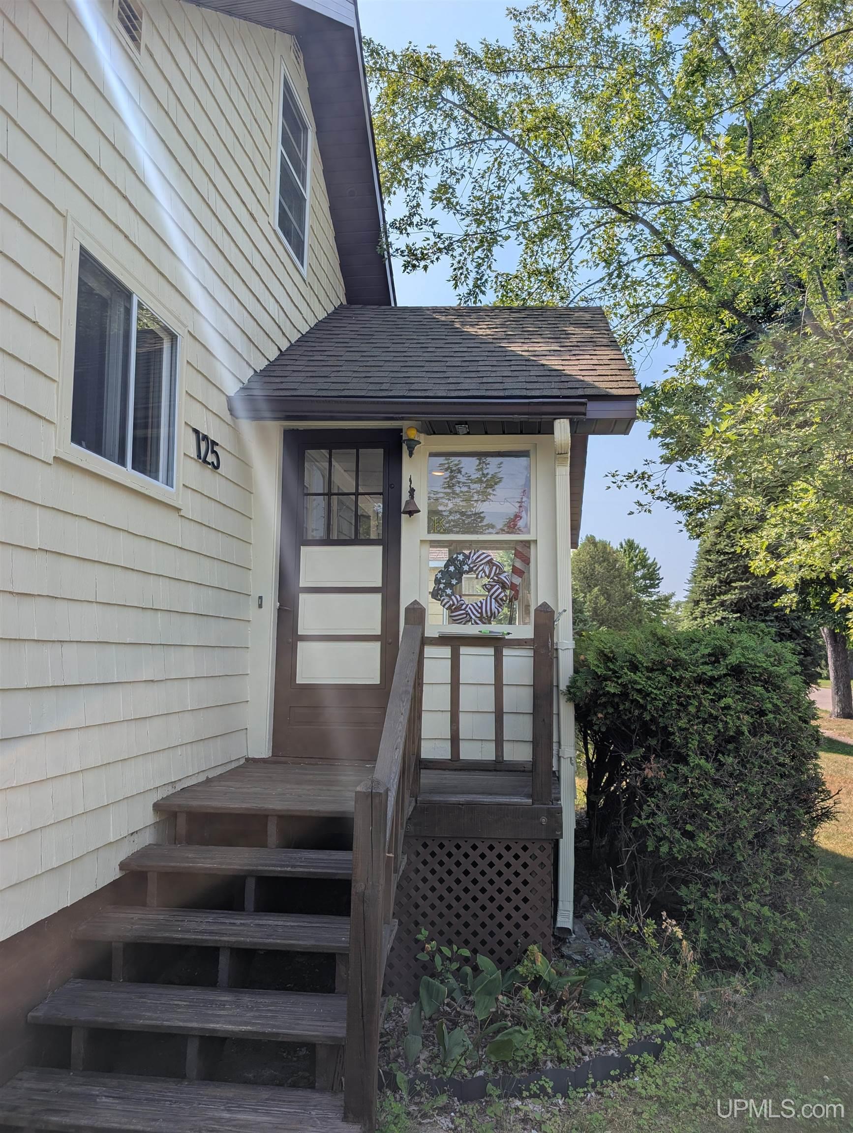 2nd image of 125 Hooper St, Kingsford, MI 49802 | MLS# 50217388