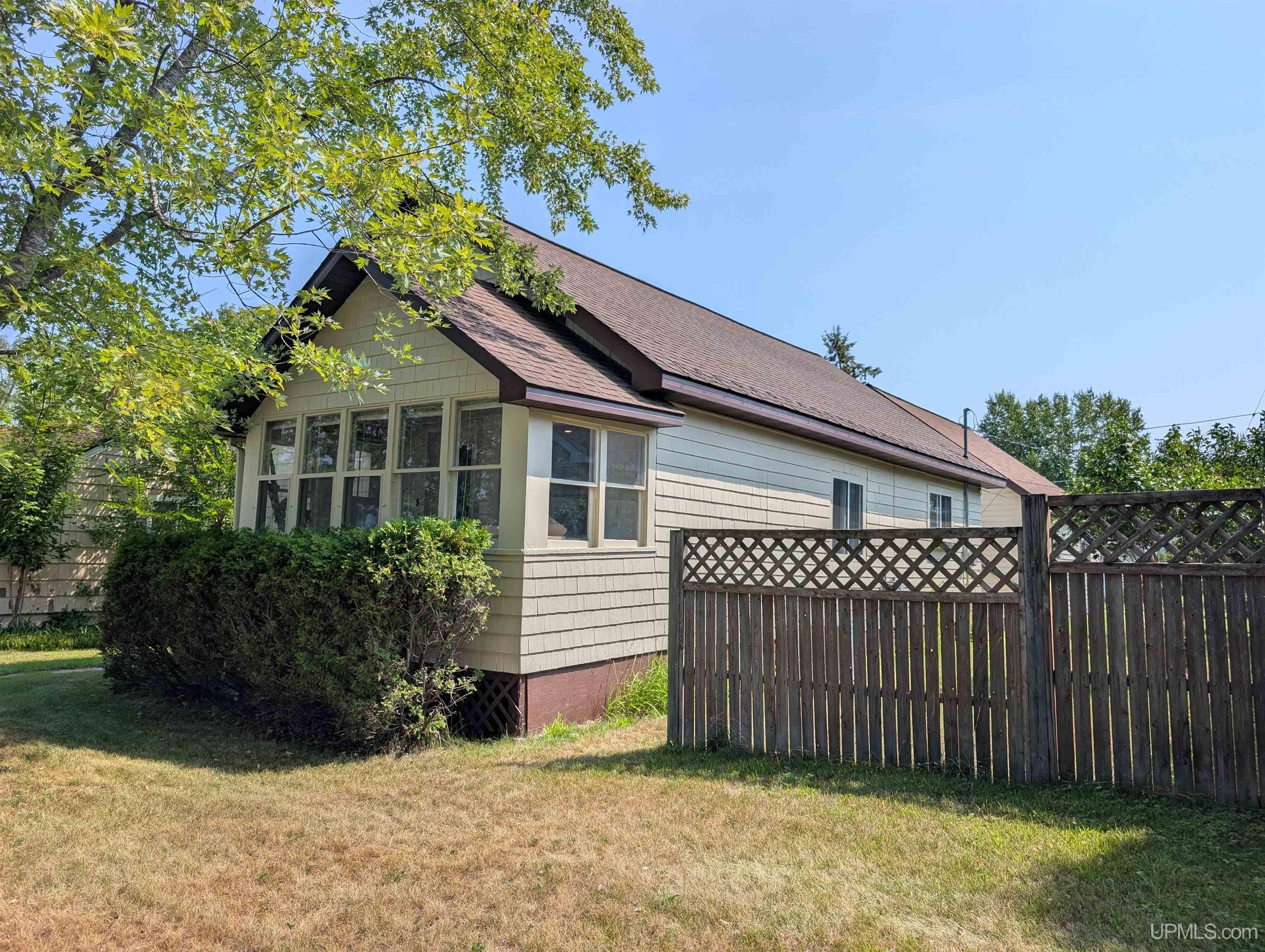 3rd image of 125 Hooper St, Kingsford, MI 49802 | MLS# 50217388