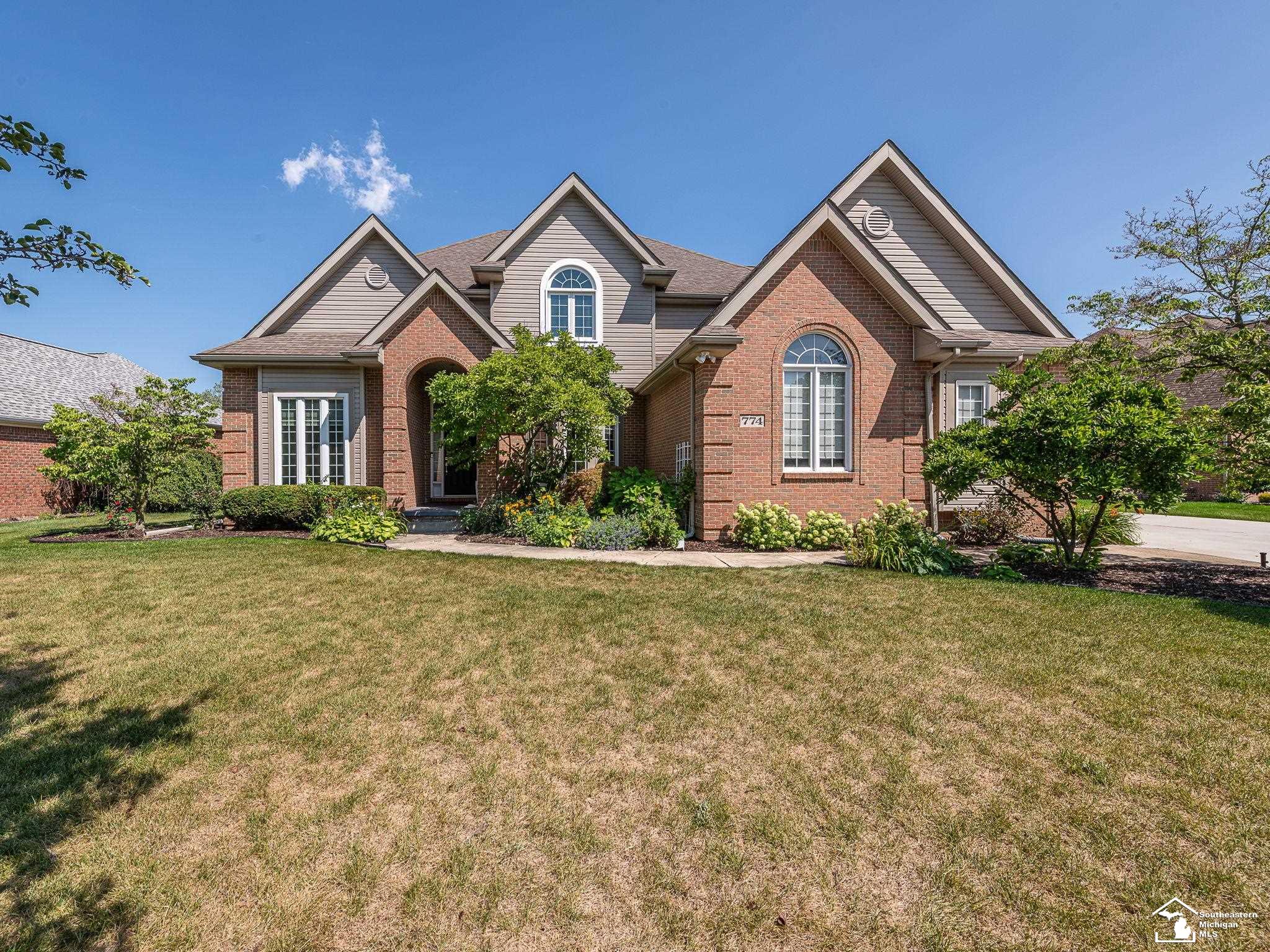 1st image of 774 Windsor Ct, Monroe, MI 48161 | MLS# 50217402