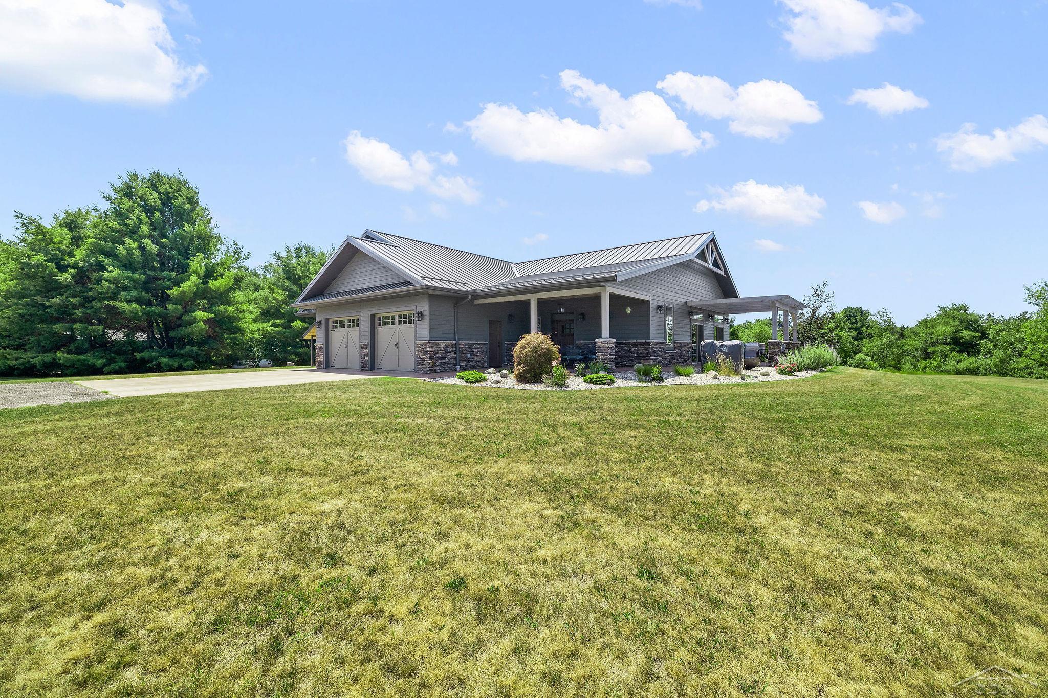 1st image of 6323 Ward Rd, Sterling, MI 48659 | MLS# 50217410