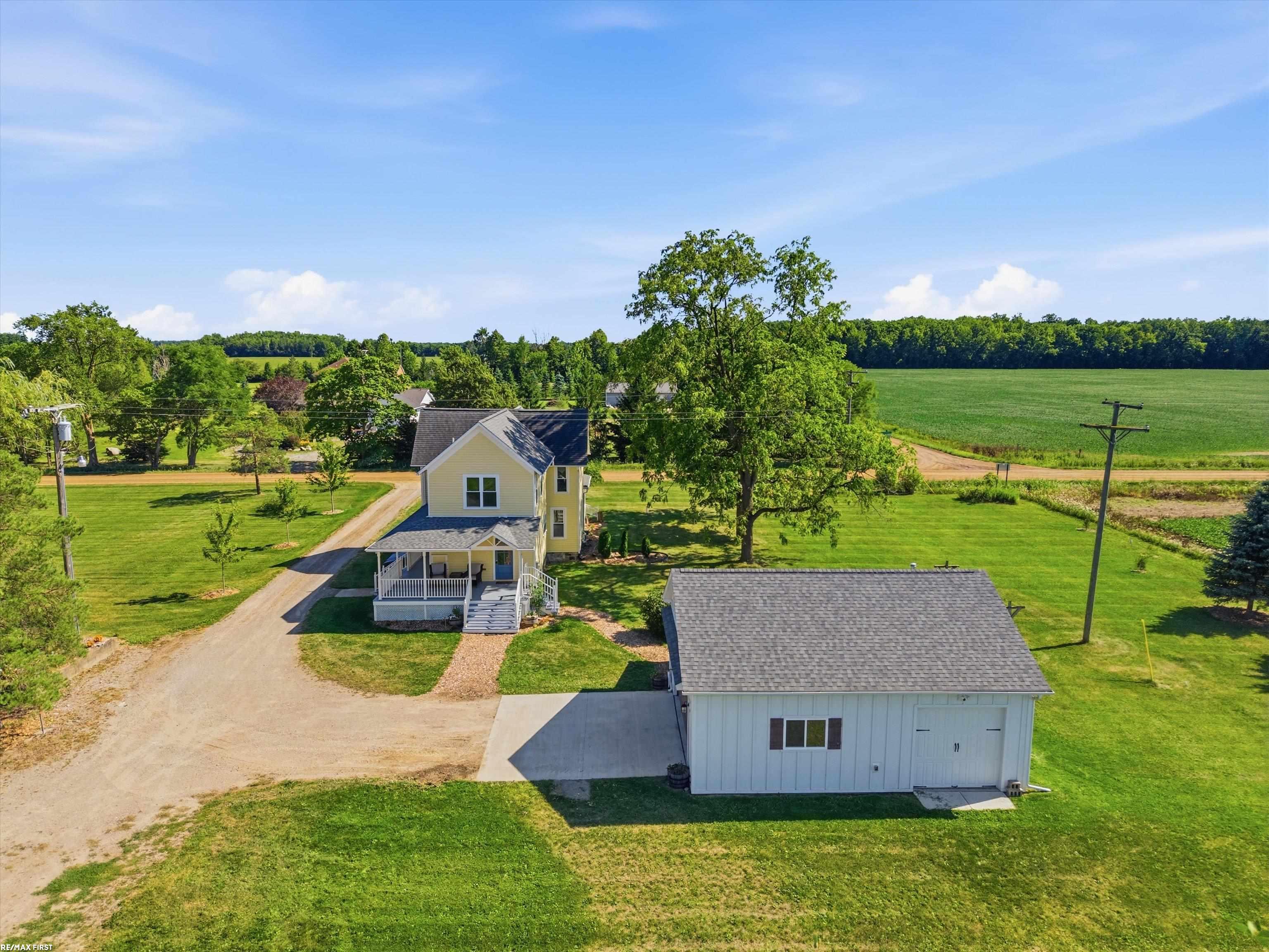 8011 Hollow Corners Road photo 12