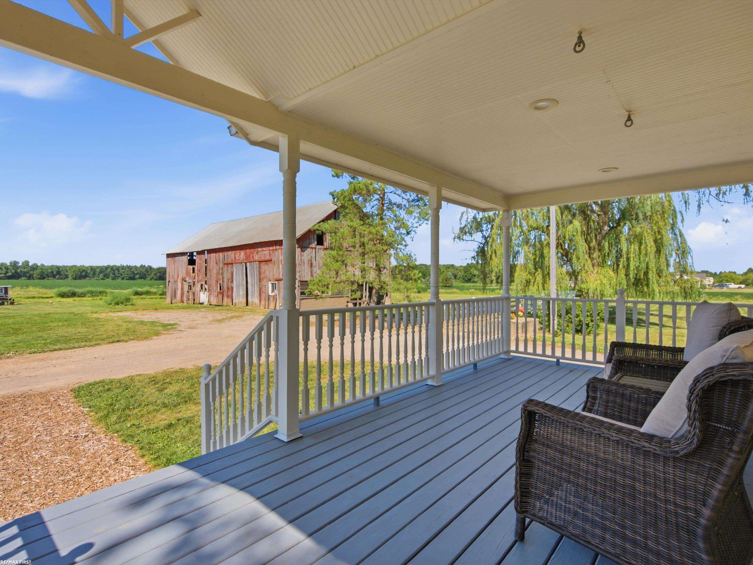 8011 Hollow Corners Road photo 13