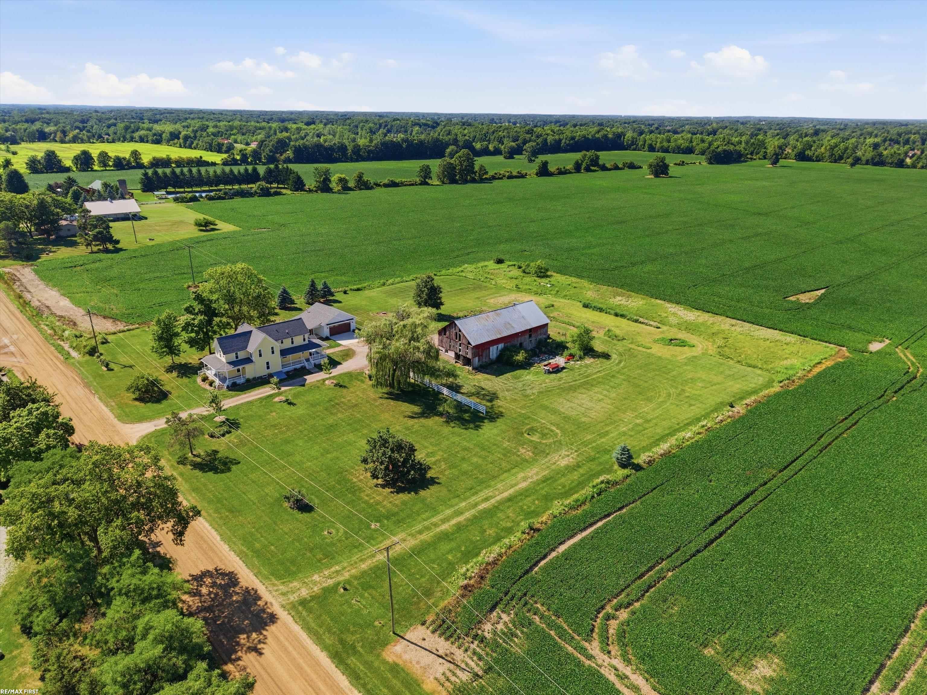 8011 Hollow Corners Road photo 16