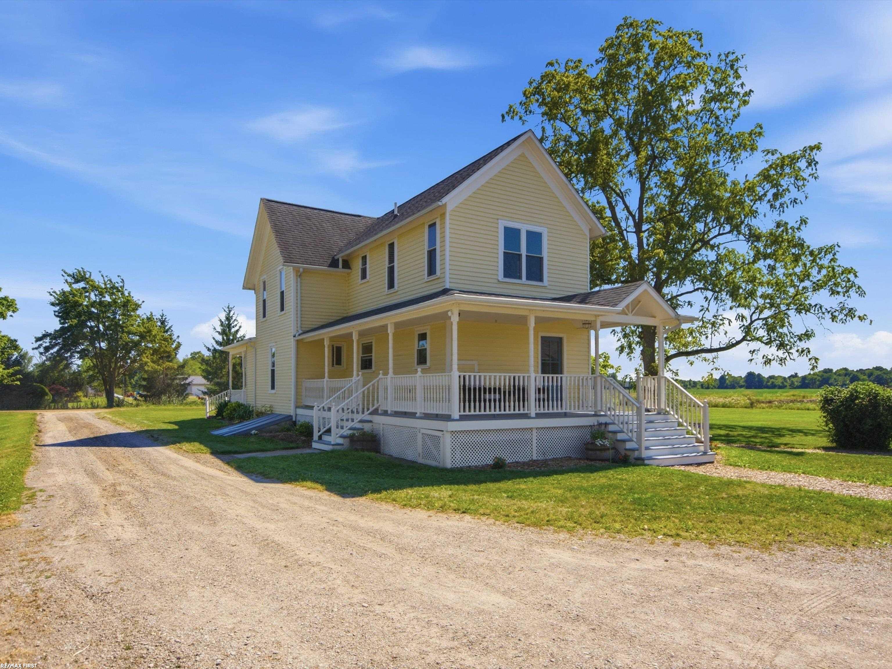 8011 Hollow Corners Road photo 3