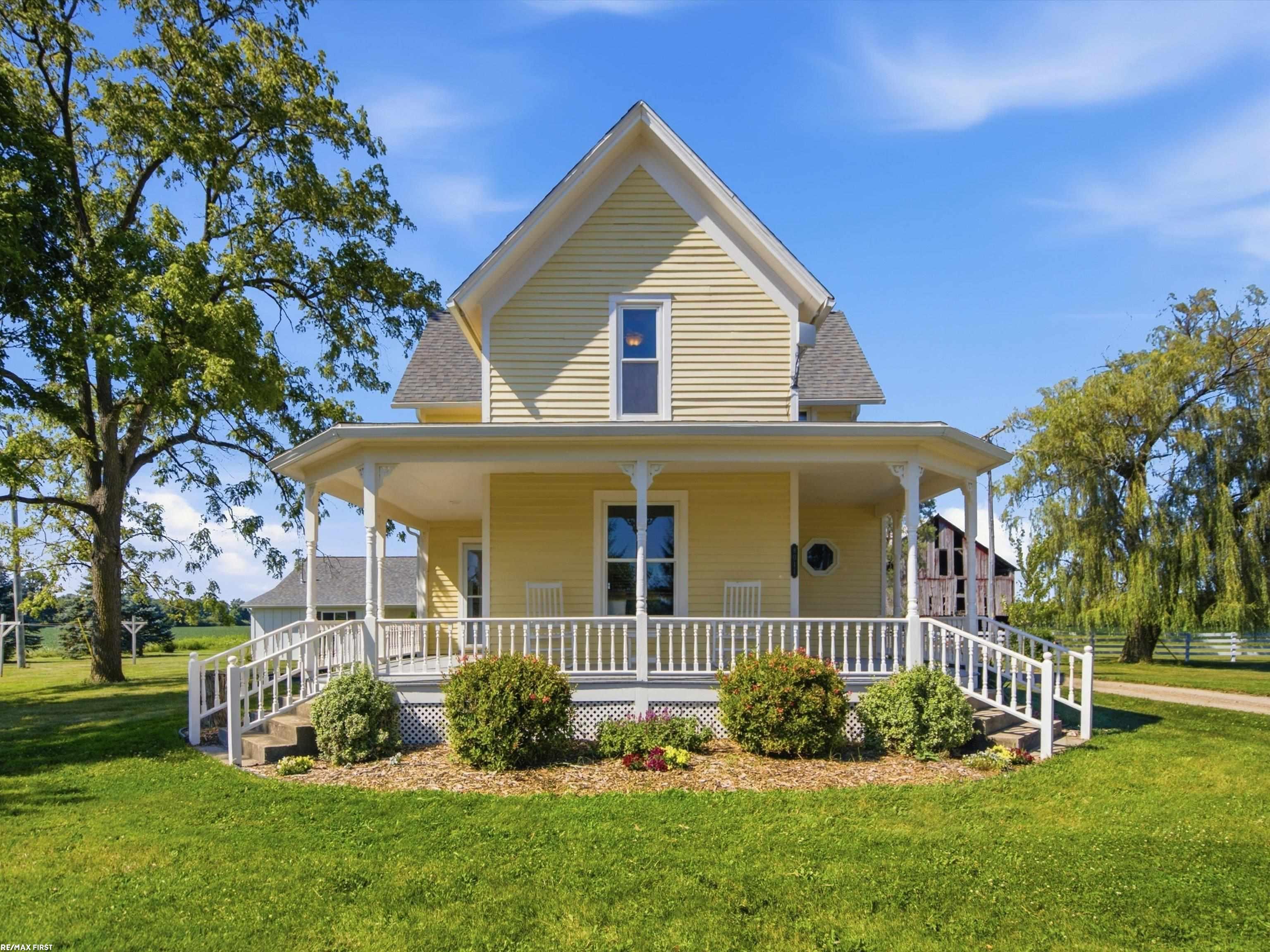 8011 Hollow Corners Road photo 5