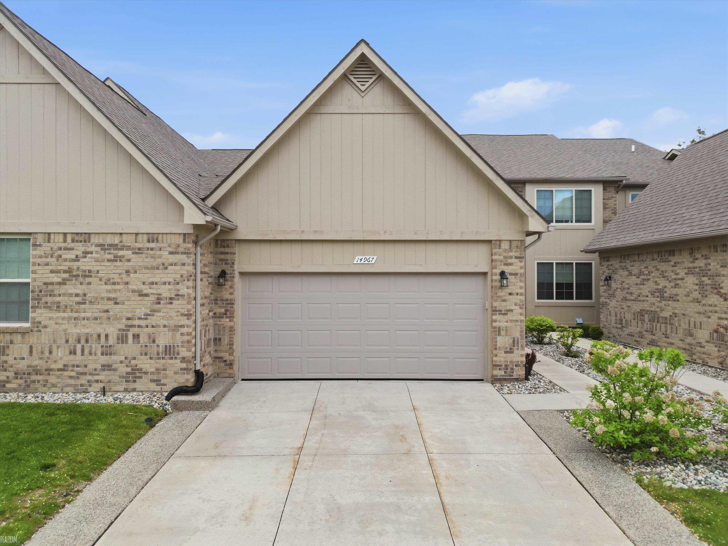 **OPEN HOUSE 8/8 FROM 11AM-1PM.** Discover this beautifully designed 2018 built split-level condo, offering comfort, premium upgrades, and a spacious open layout. The first floor primary suite provides comfort and convenience with a private en-suite bath. The open-concept living area features laminate flooring, premium tile work, Lafata soft-close cabinetry, granite countertops, and provides tons of natural light.. The kitchen flows seamlessly into the dining and living spaces, making it perfect for everyday living and entertaining. This home also offers plenty of closet and storage space throughout. The upstairs features a loft with plenty of space for entertaining.   Located in the highly regarded Utica Community Schools district and in a prime location close to Hall Road, this home is less than 5 miles from shopping, dining, grocery stores, parks, and everyday conveniences. The HOA is willing to work with the future homeowners to discuss landscaping options that could further enhance the backyard setting and privacy.