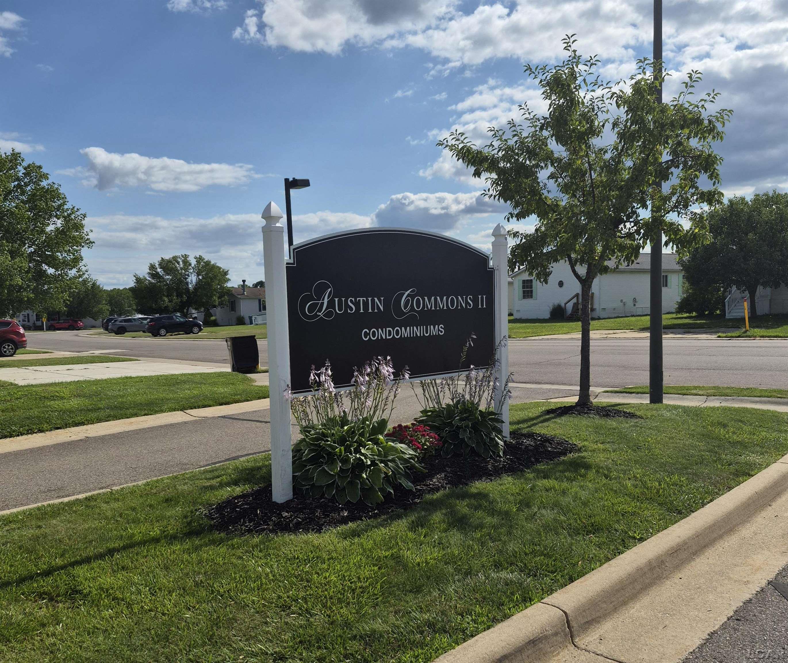 3rd image of 1303 Riversedge Dr Dr, Saline, MI 48176