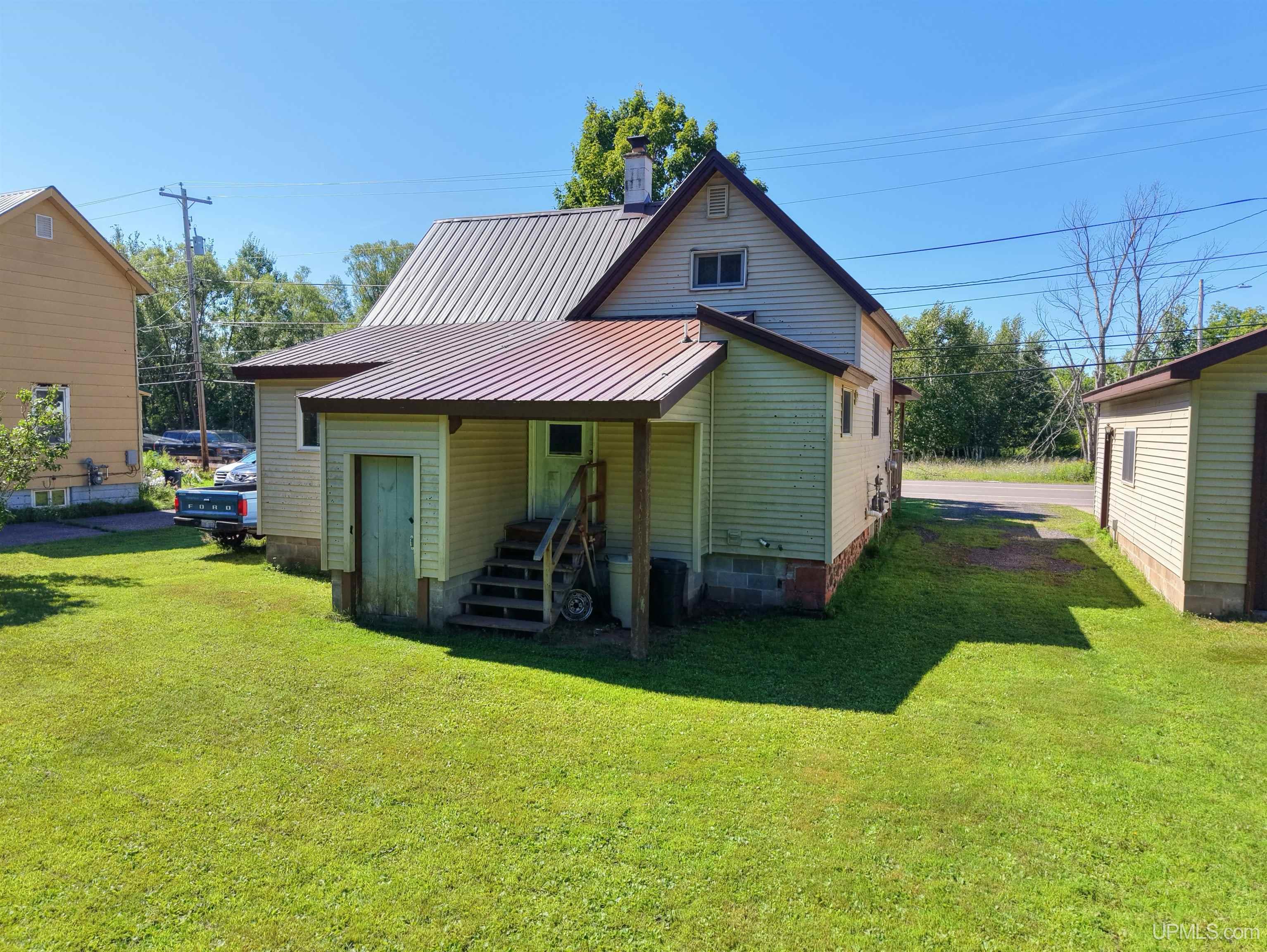 3rd image of 28206 9Th St, Lake Linden, MI 49945 | MLS# 50217446