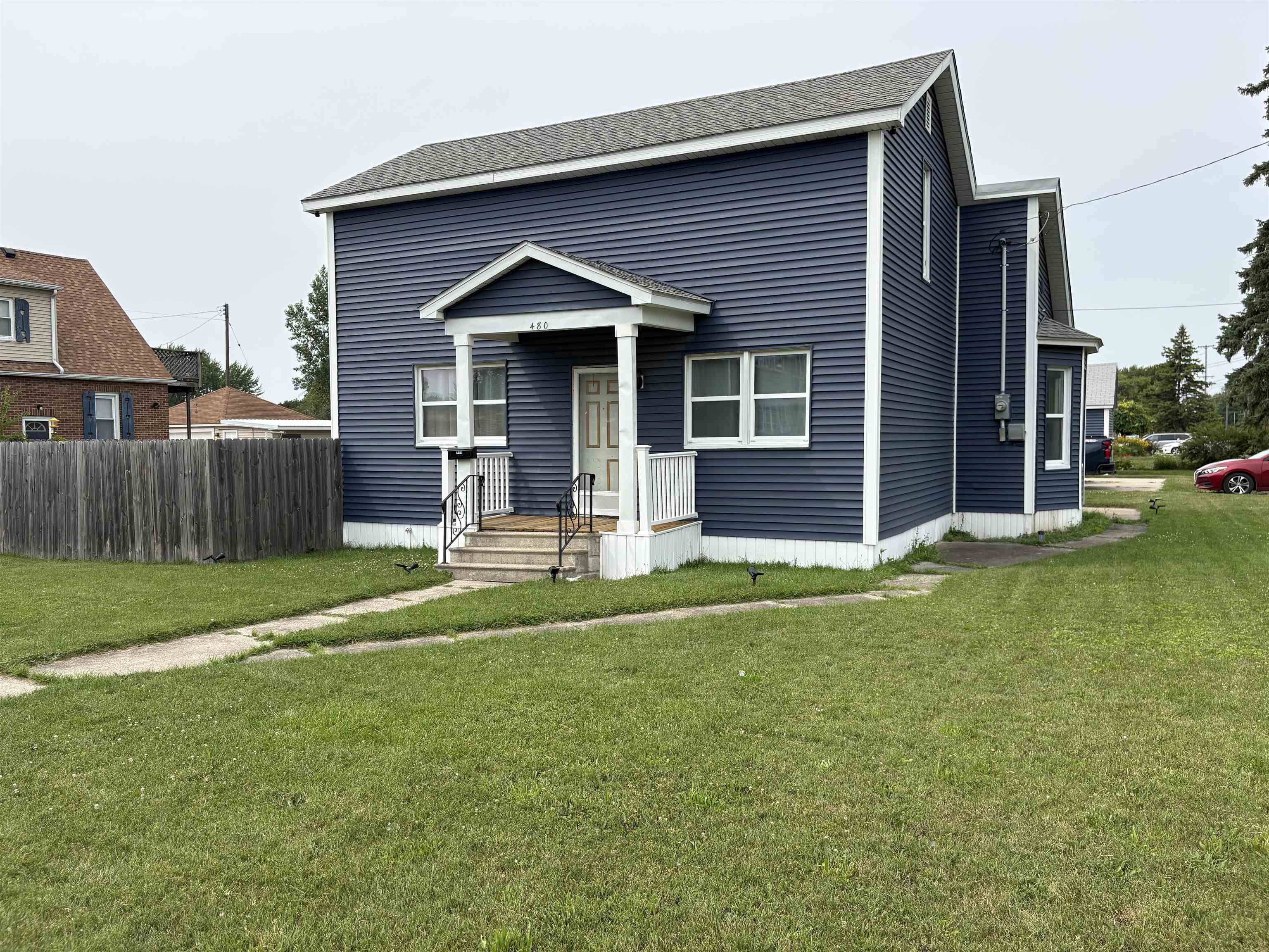 2nd image of 480 Shattuck Rd, Saginaw, MI 48604 | MLS# 50217470