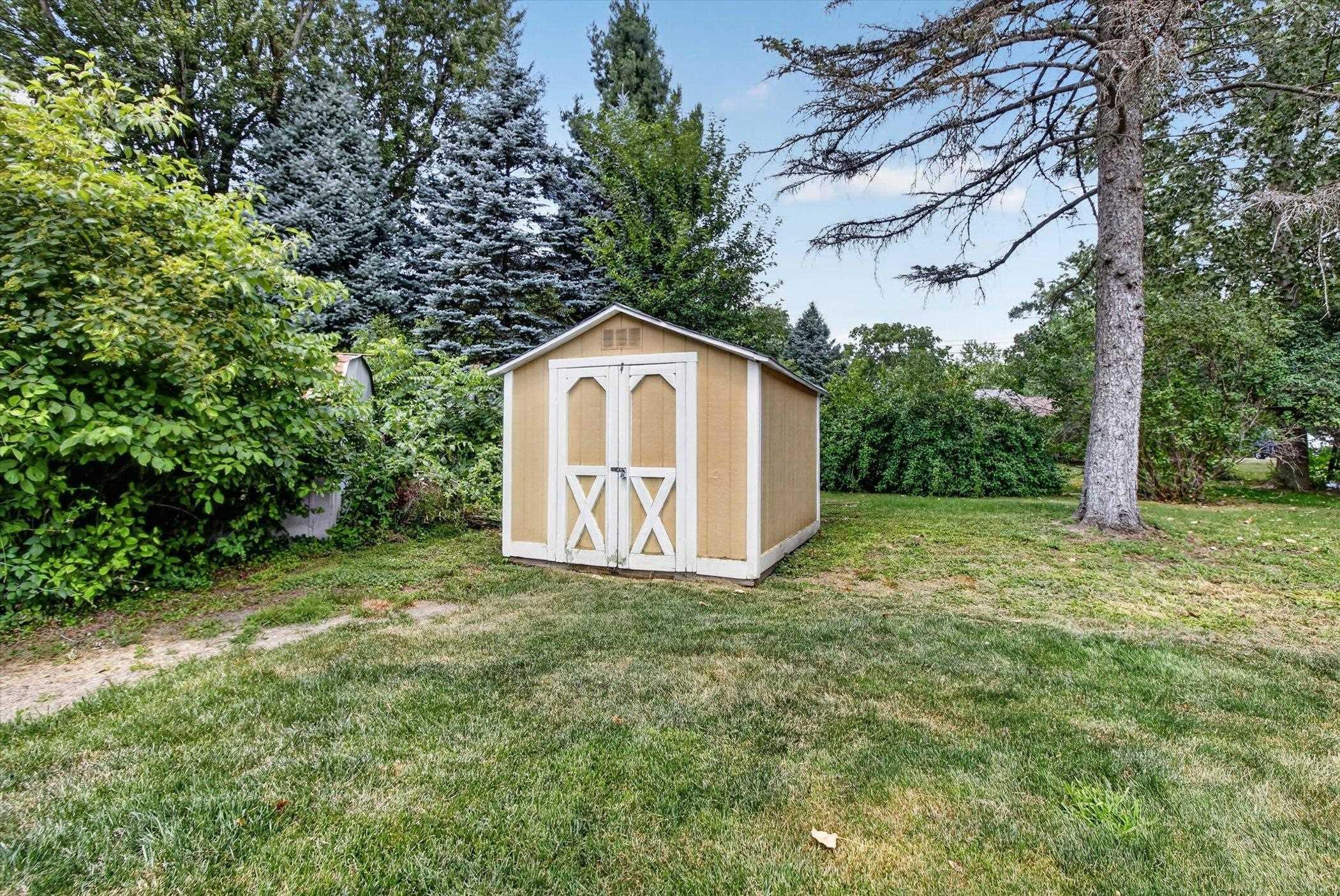 55th image of 120 Montmorency Rd, Rochester Hills, MI 48307 | MLS# 50217478