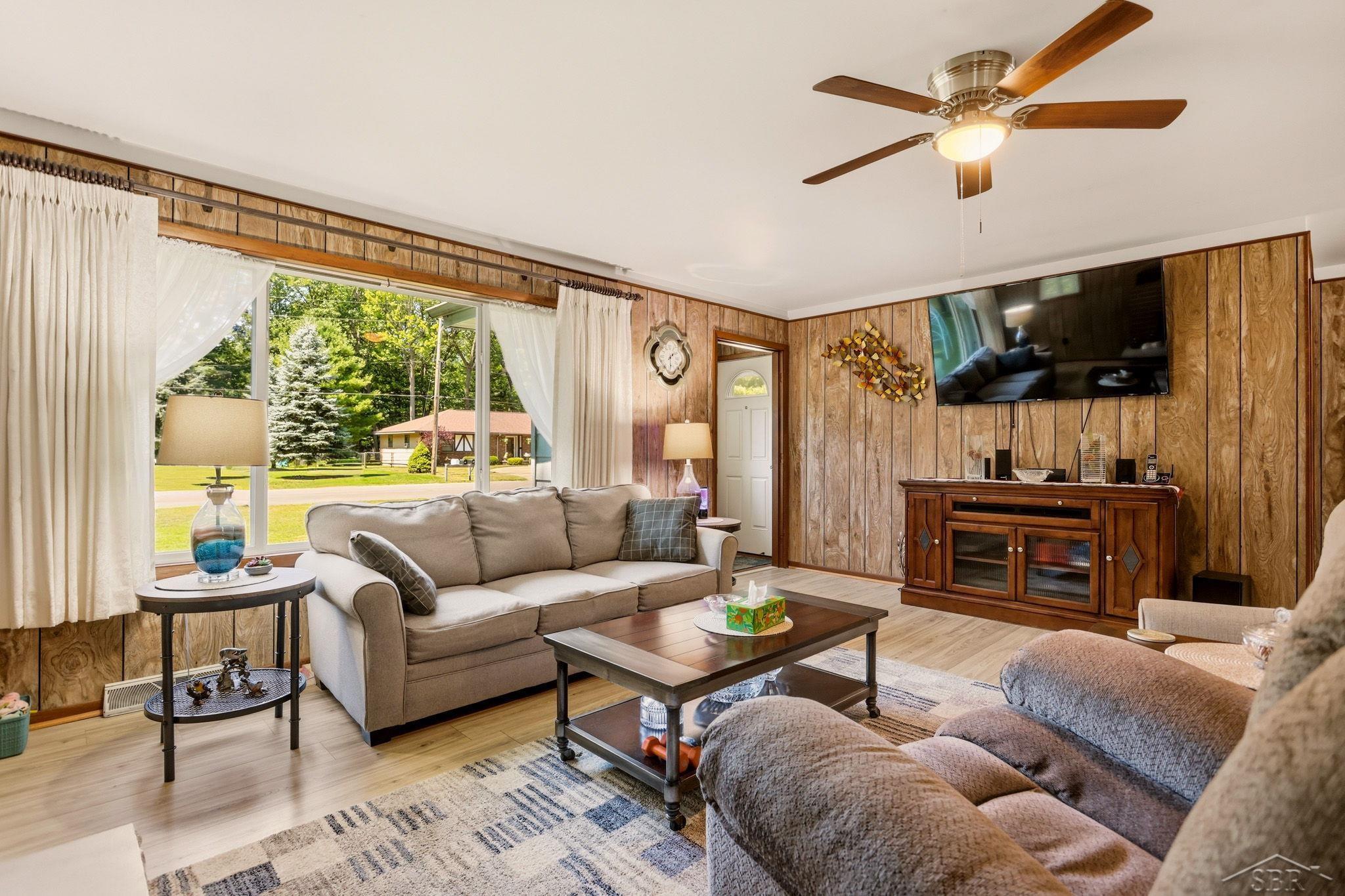 Photo 3 of Single family home for sale at 110 Chippewa Trl, Prudenville, MI 48651 | MLS# 61050217485 | Listing updated on 2026-09-17