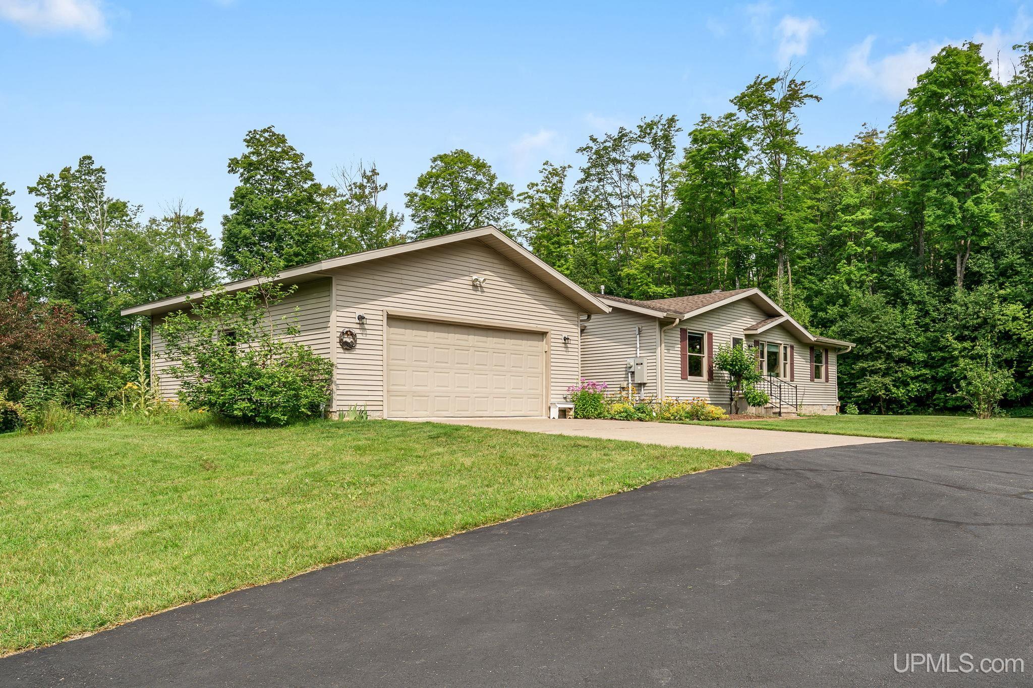 3rd image of 3761 N M-67 Hwy, Chatham, MI 49816 | MLS# 50217503