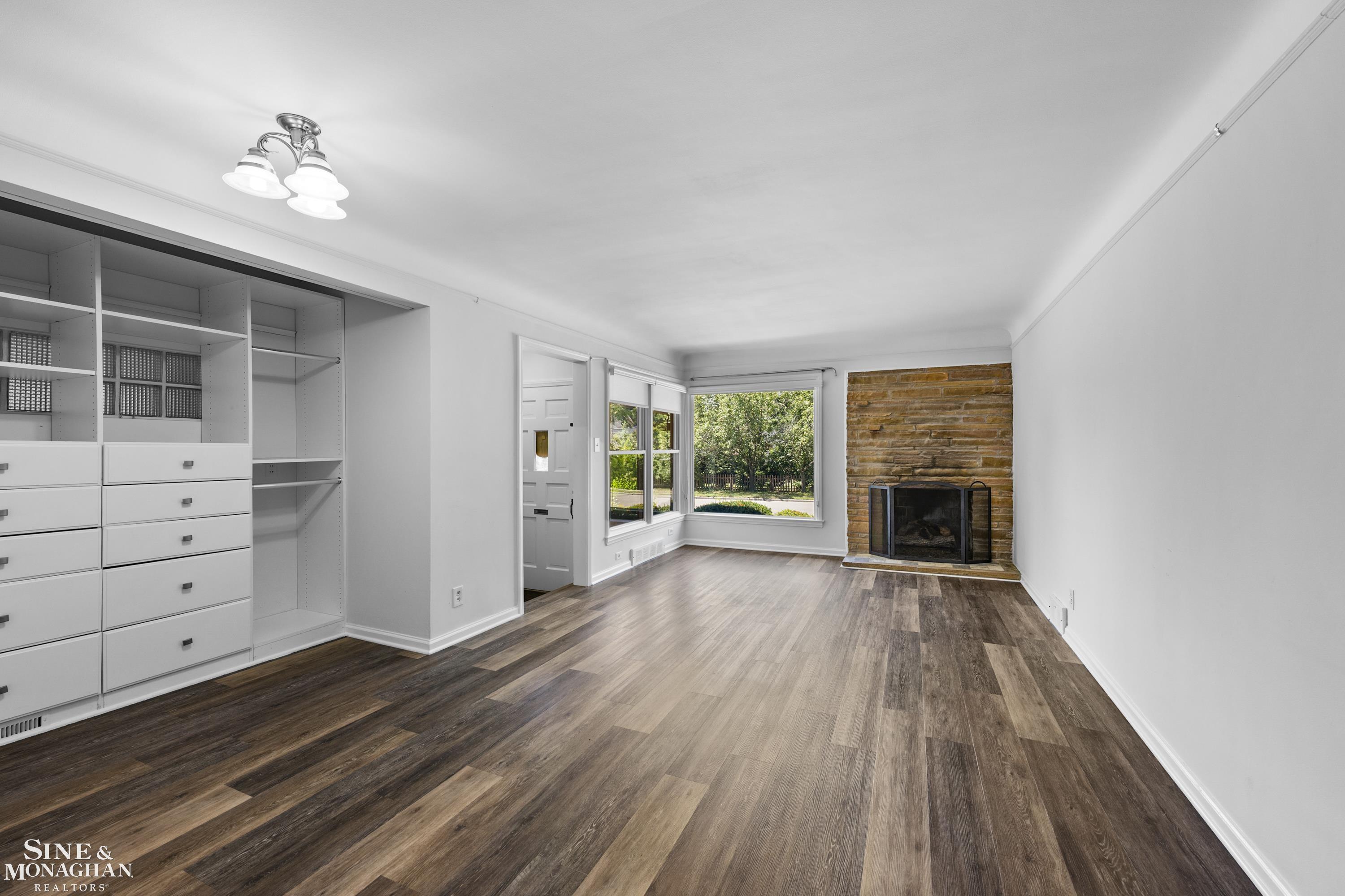 4th image of 306 Ridge Rd, Grosse Pointe Farms, MI 48236 | MLS# 50217506