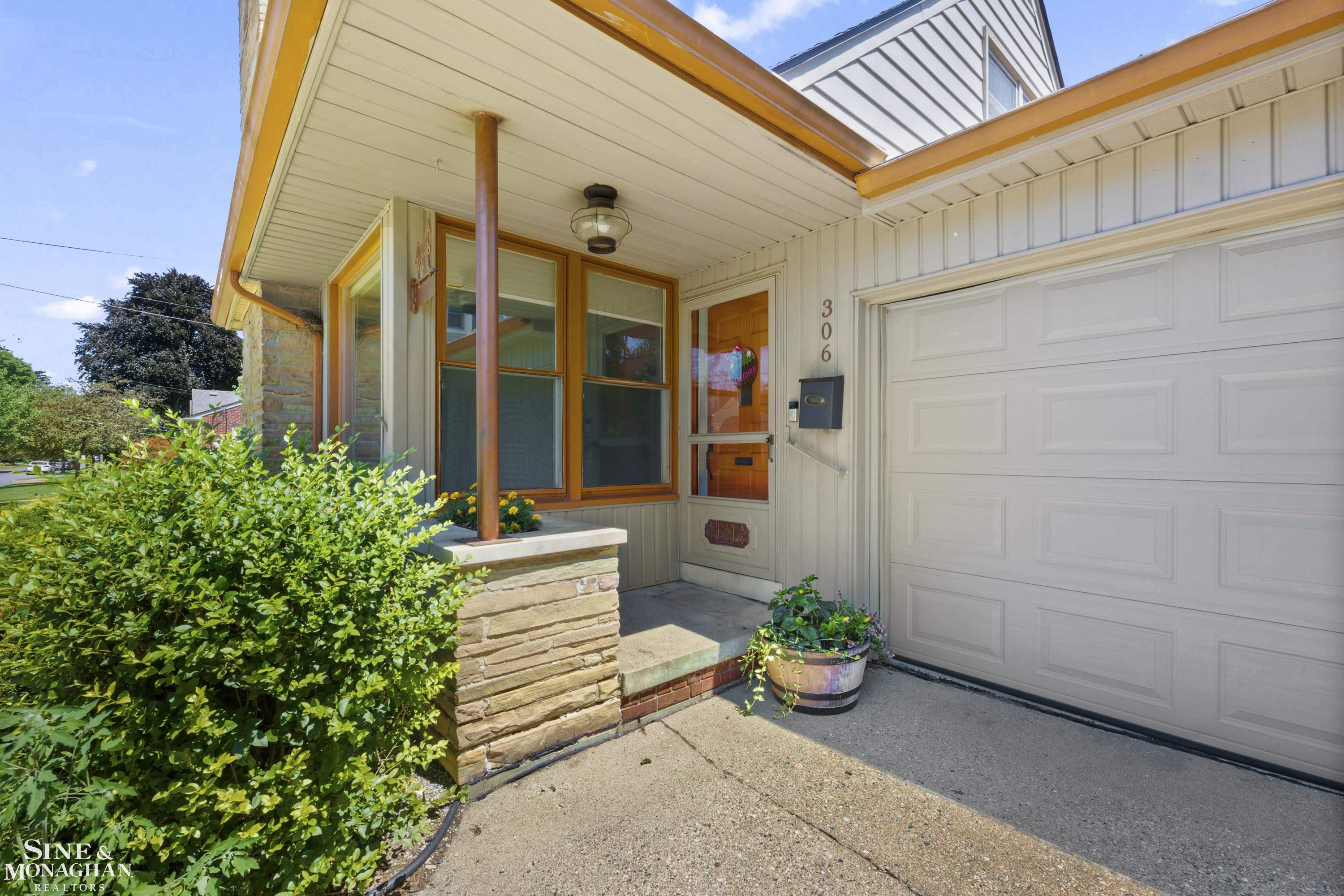 44th image of 306 Ridge Rd, Grosse Pointe Farms, MI 48236 | MLS# 50217506