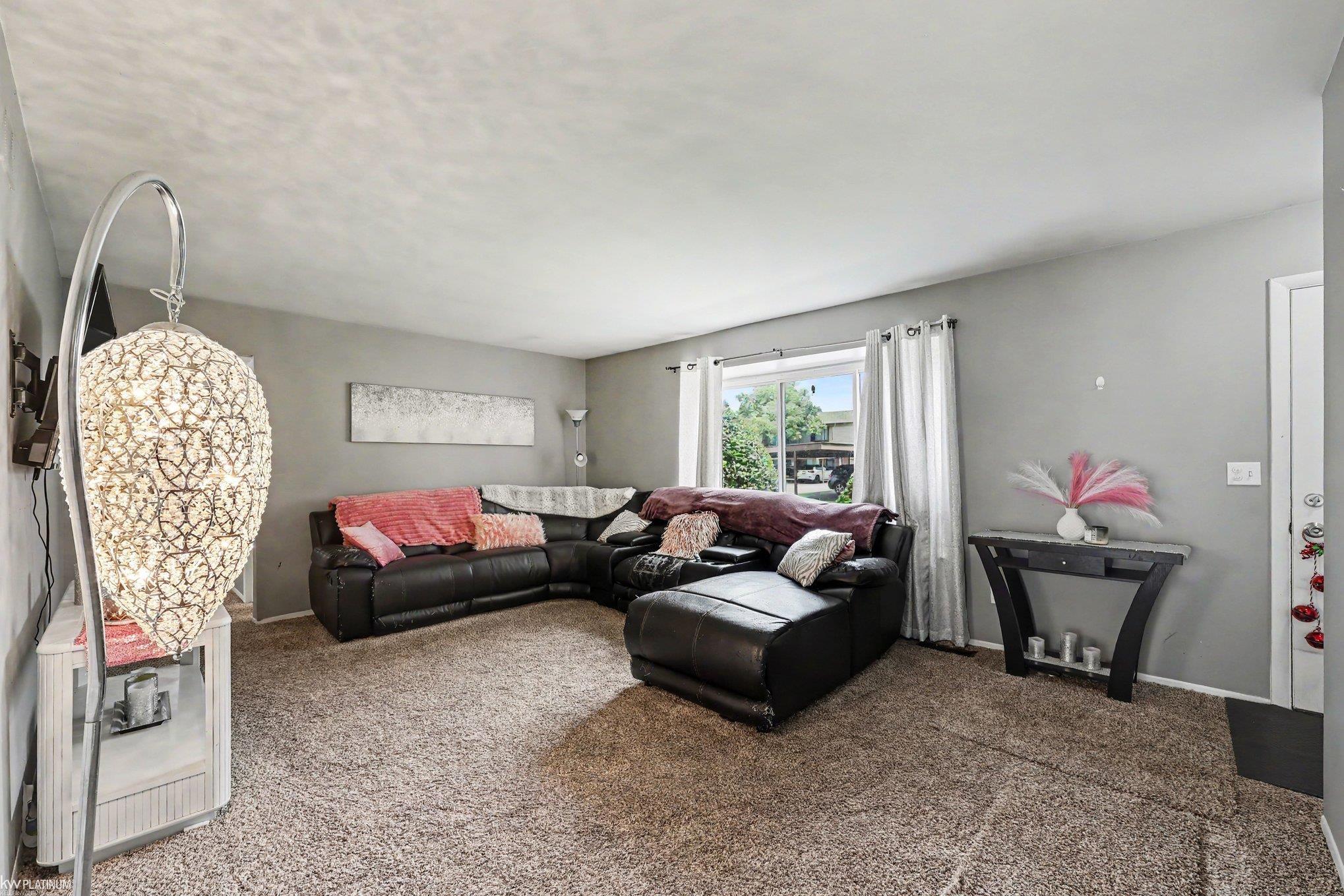 4th image of 16958 Kingsbrooke Dr #25, Clinton Township, MI 48038 | MLS# 50217508