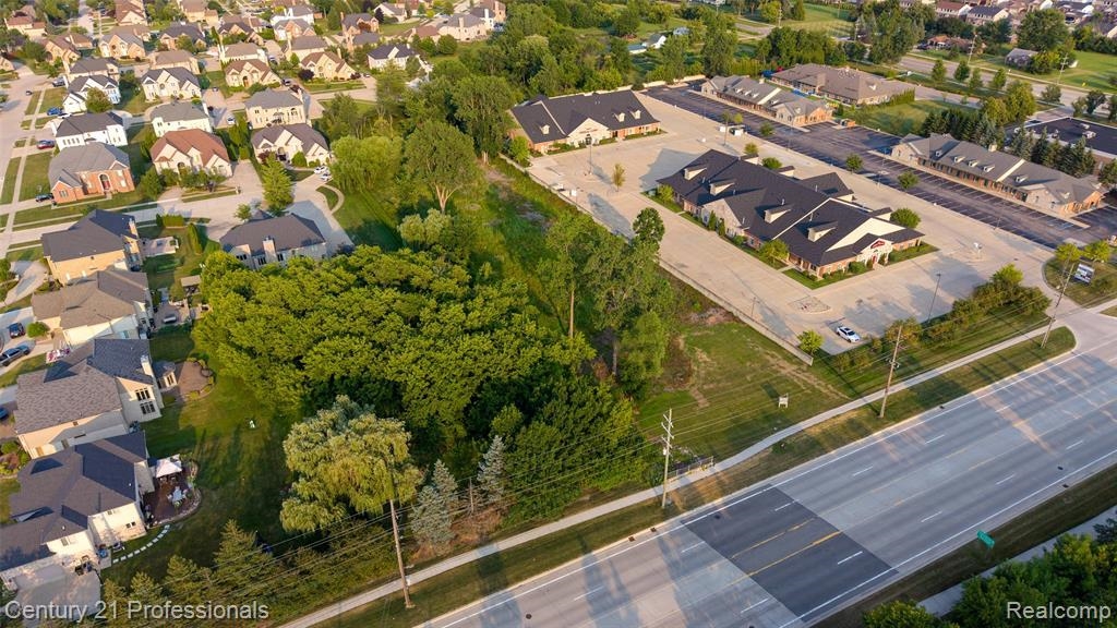 4th image of 43224 Dequindre Rd Rd, Sterling Heights, MI 48314 | MLS# 50217523