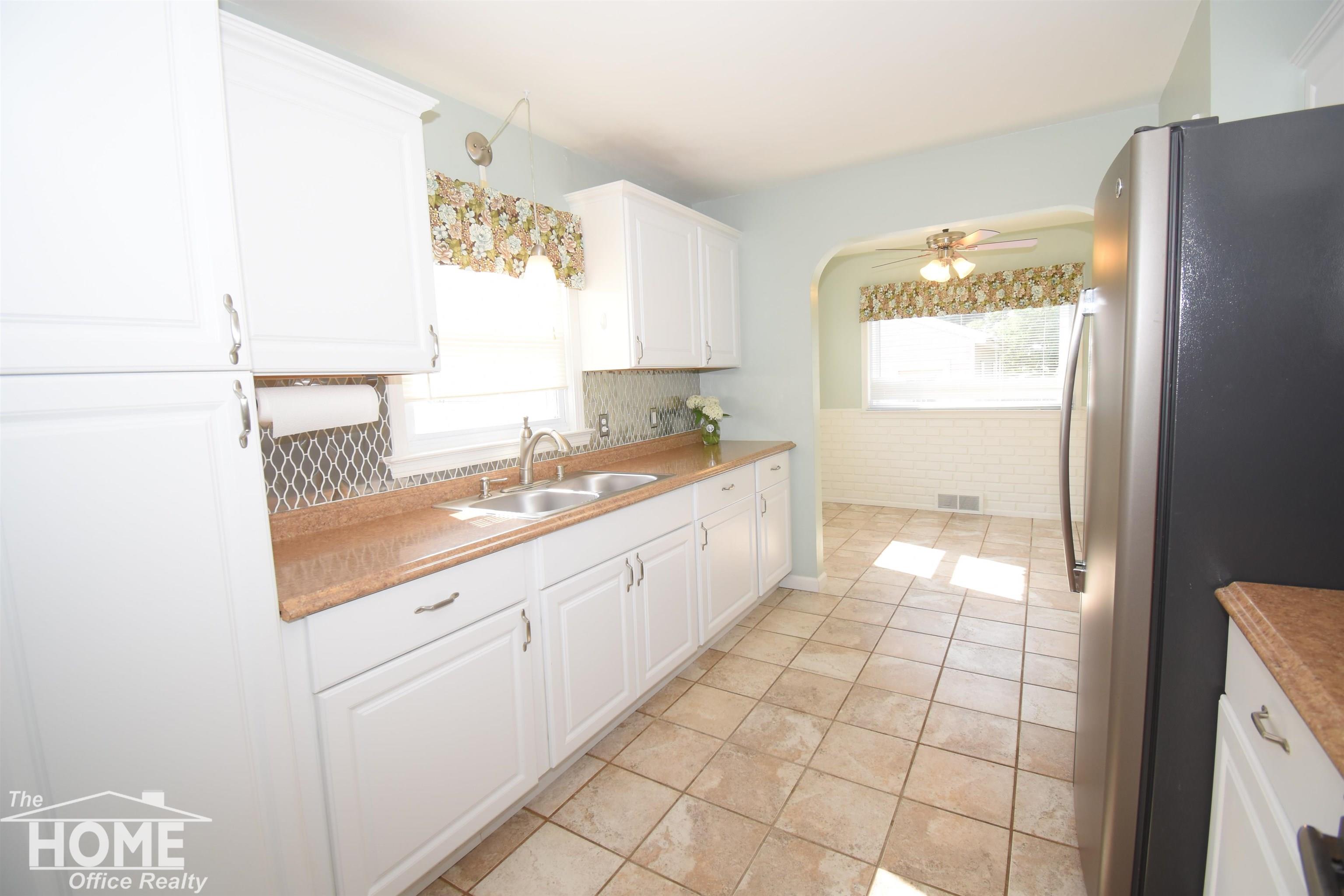 5th image of 1415 W King St, Owosso, MI 48867 | MLS# 50217533