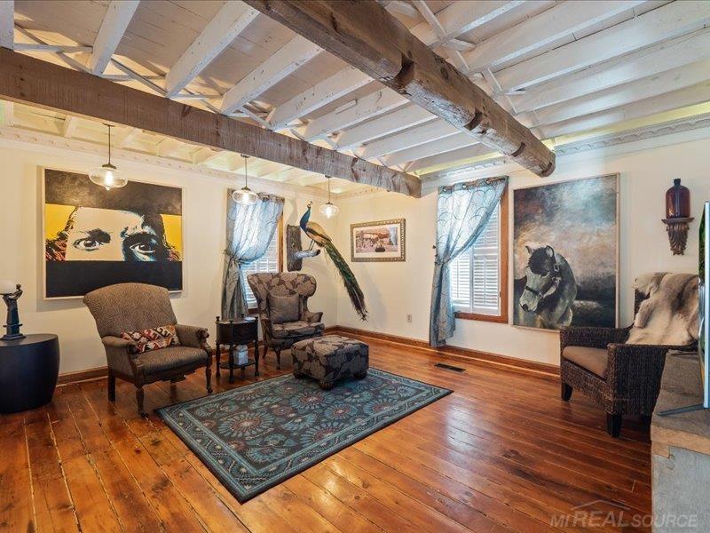 8839 Petz Road photo 16