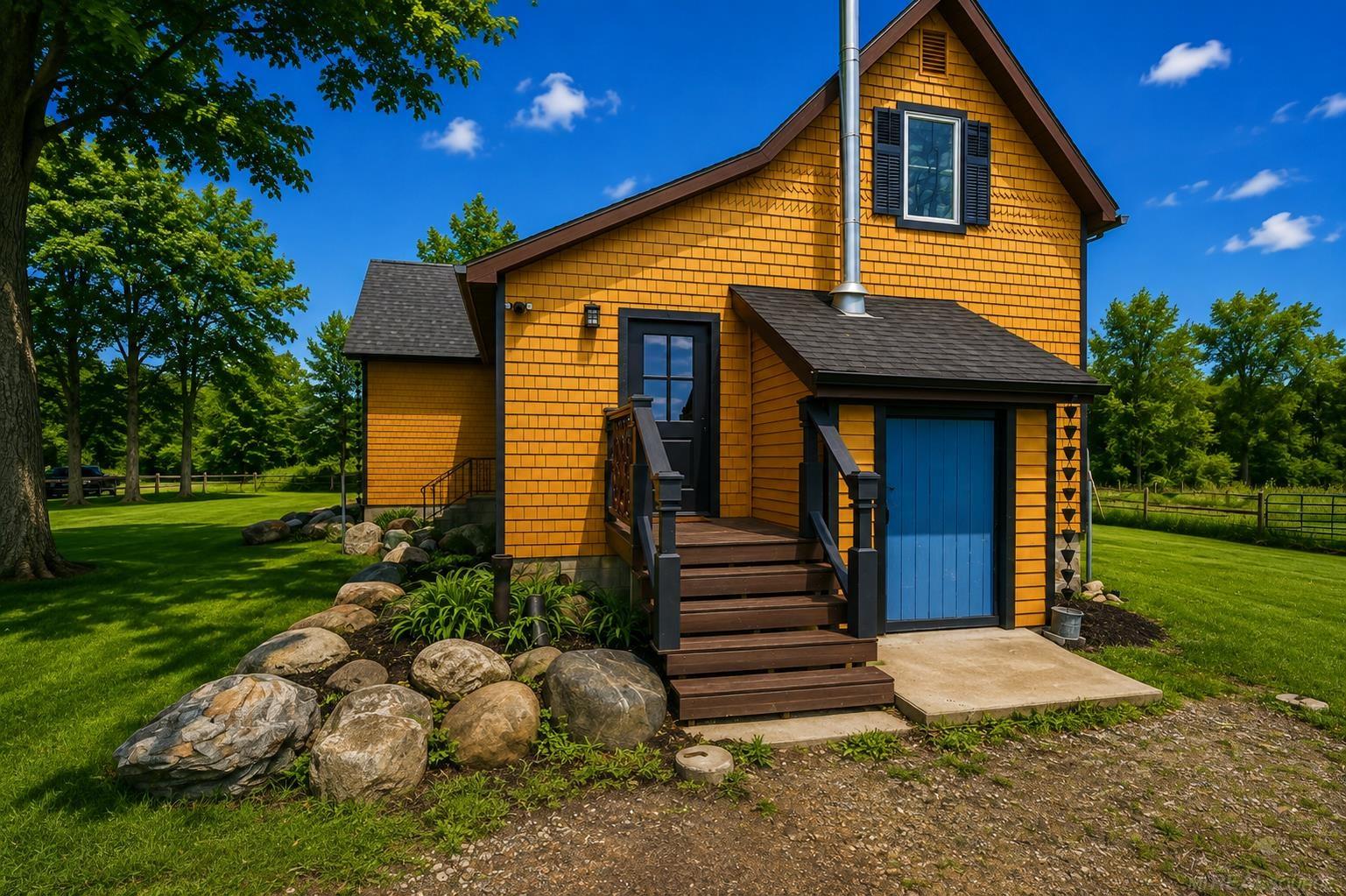8839 Petz Road photo 4