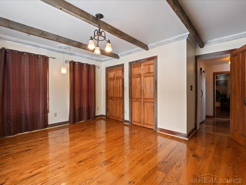 8839 Petz Road photo 9
