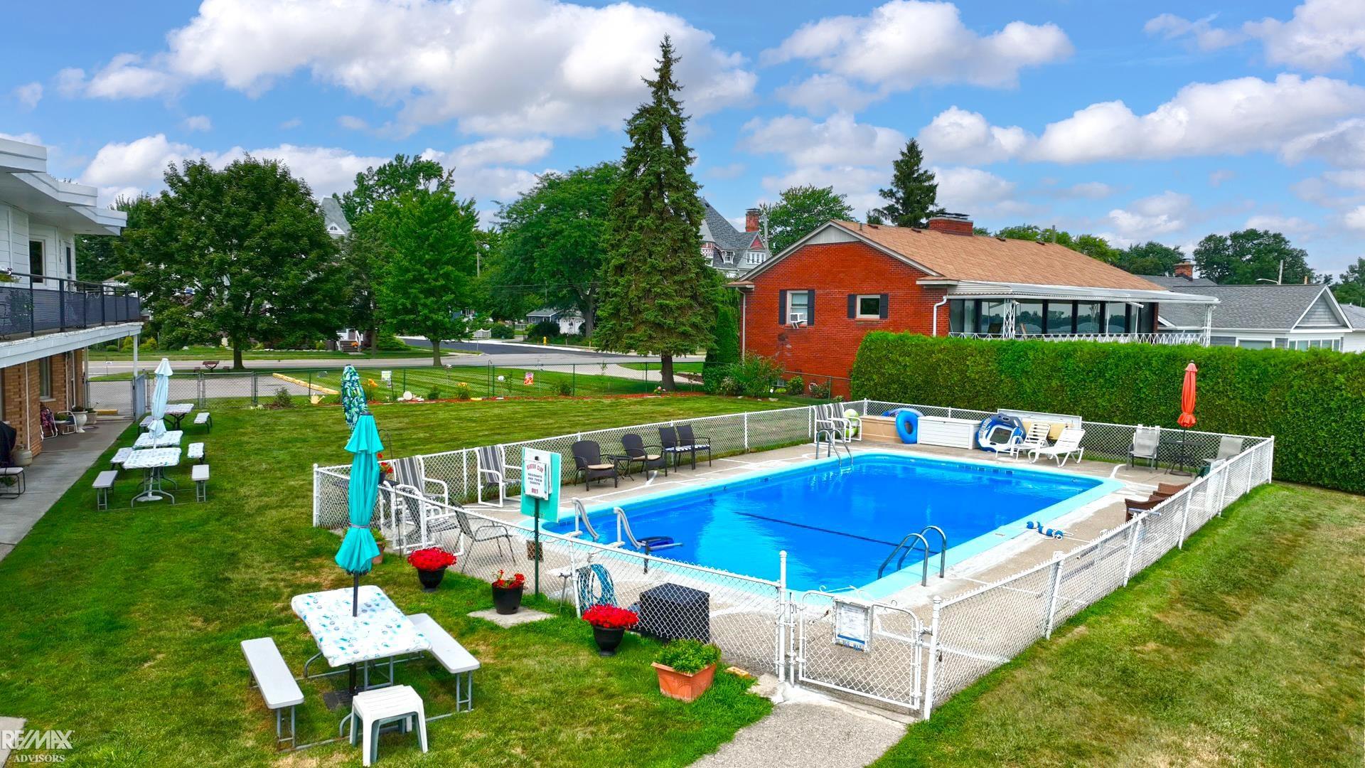 4th image of 444 Unit#202 N Main St, Marine City, MI 48039 | MLS# 50217552