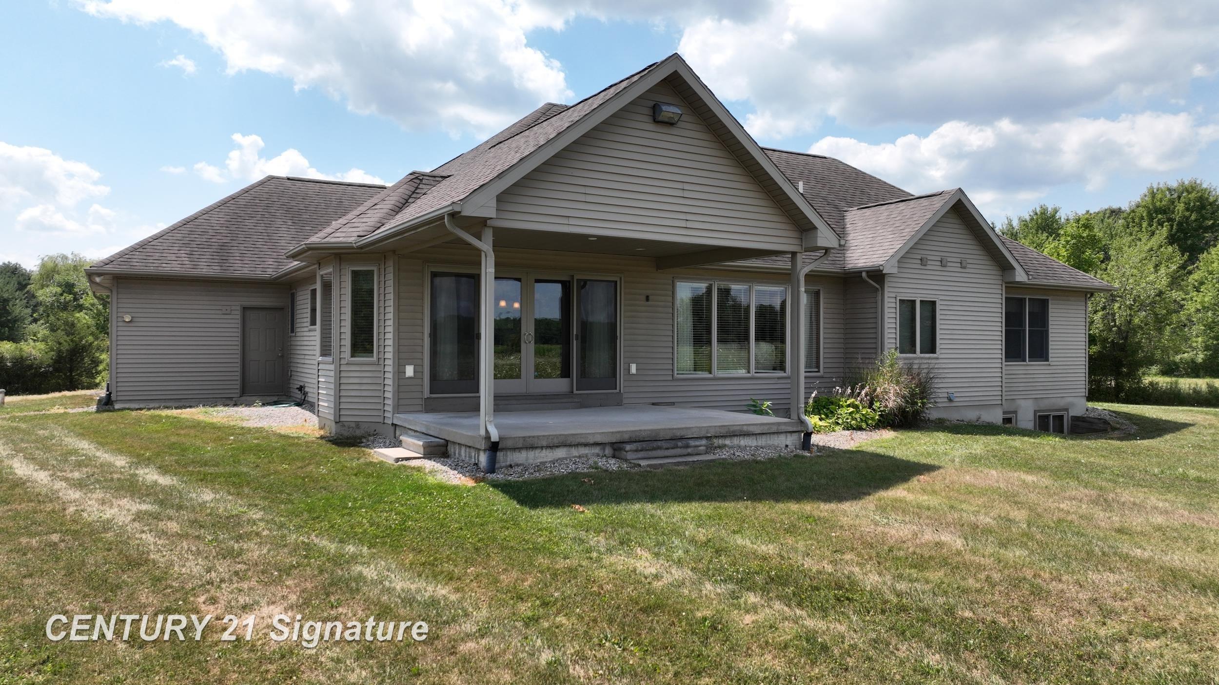 5th image of 12222 Carpenter Rd, Flushing, MI 48433 | MLS# 5050217574