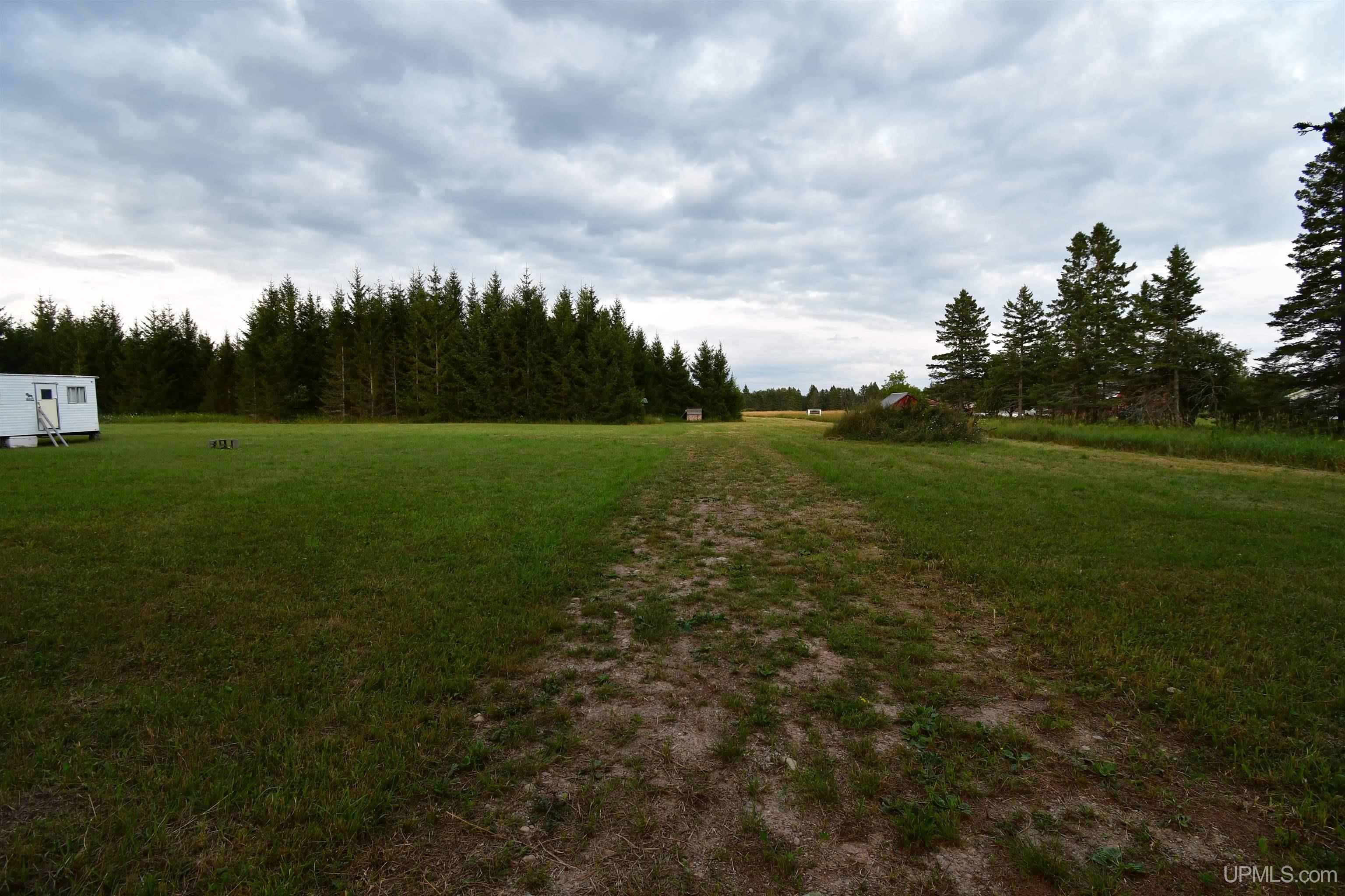 4th image of Tbd- 70 Acres W 5 Rd, Rapid River, MI 49878 | MLS# 50217579