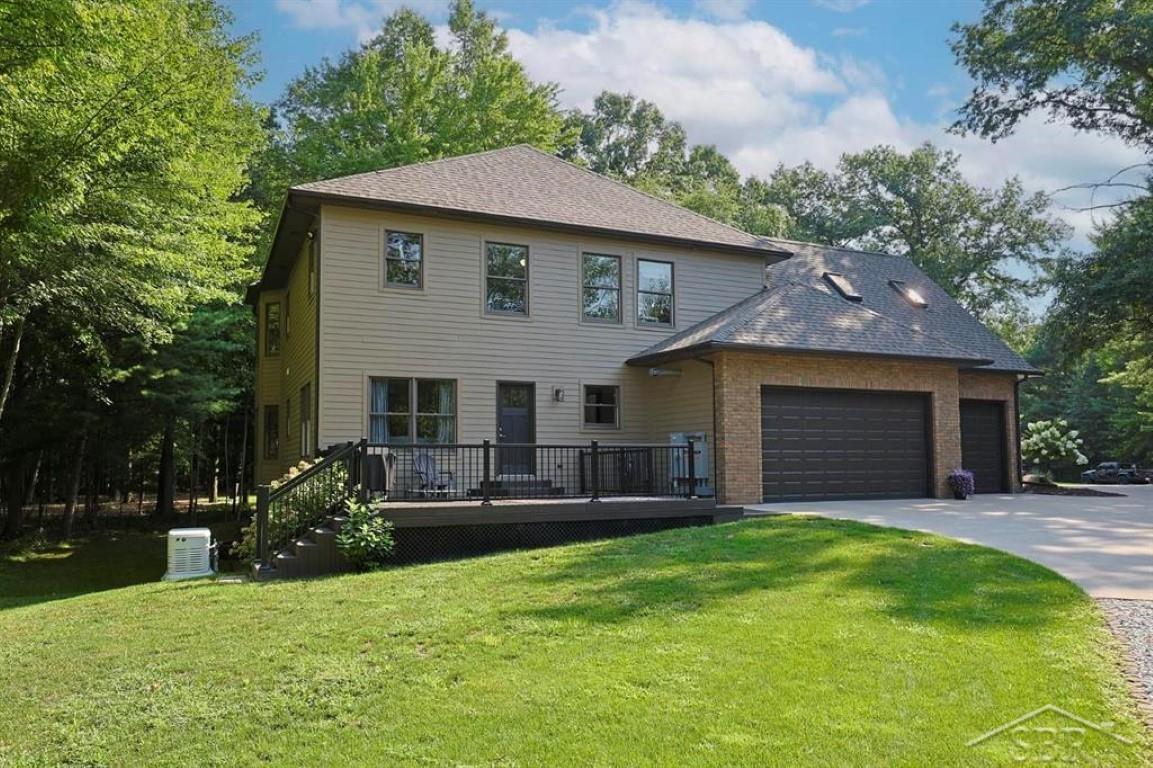 4th image of 5004 Bristlecone Dr, Midland, MI 48642 | MLS# 50217583