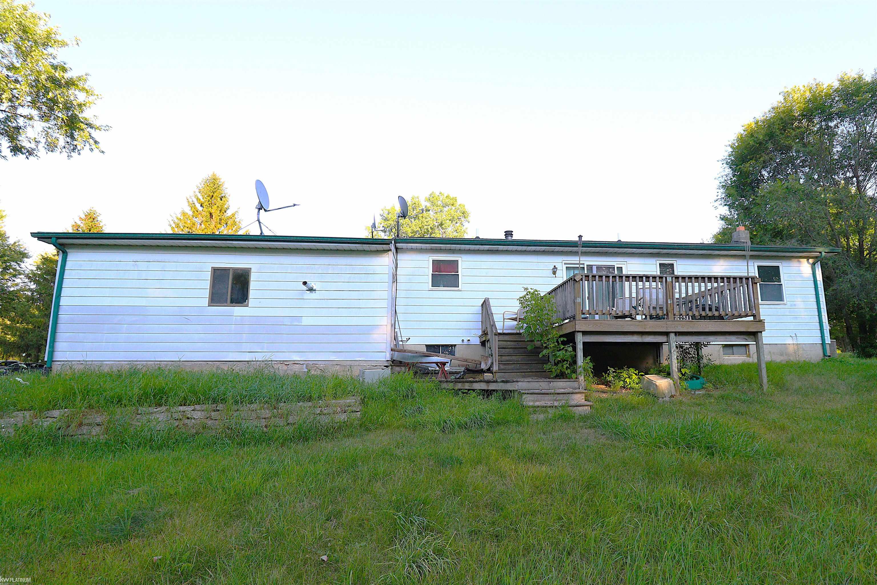 4447 Huckleberry Circle photo 2