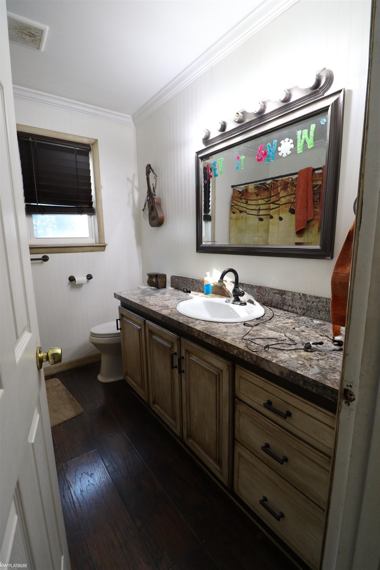 4447 Huckleberry Circle photo 10