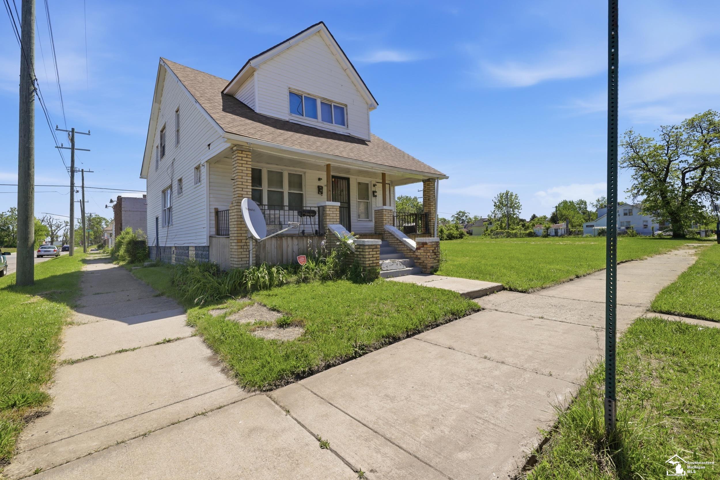 3rd image of 14010 Goddard St, Hamtramck, MI 48212 | MLS# 57050217631