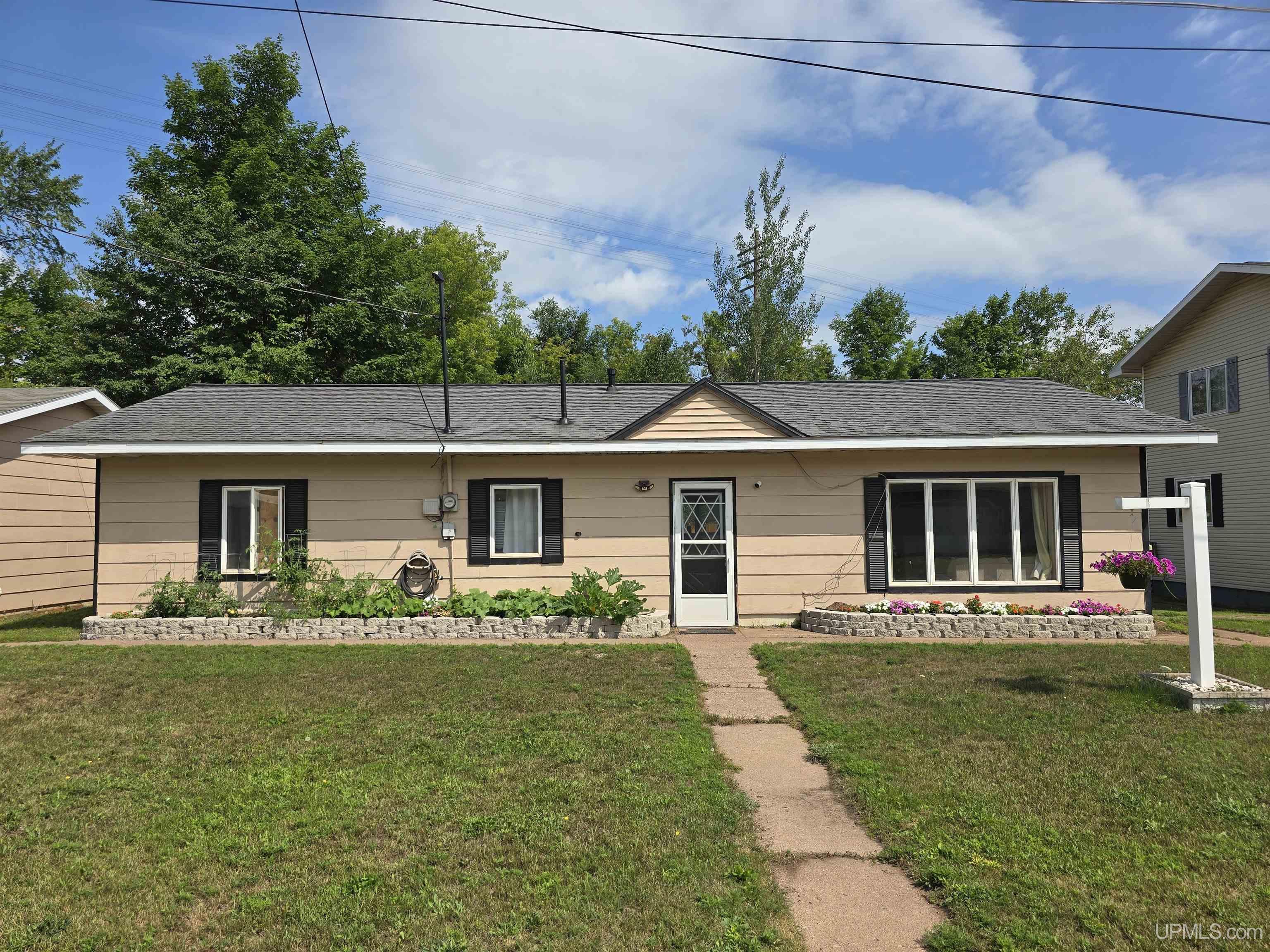 204 Cliff Street, Negaunee MI 49866, 50217637