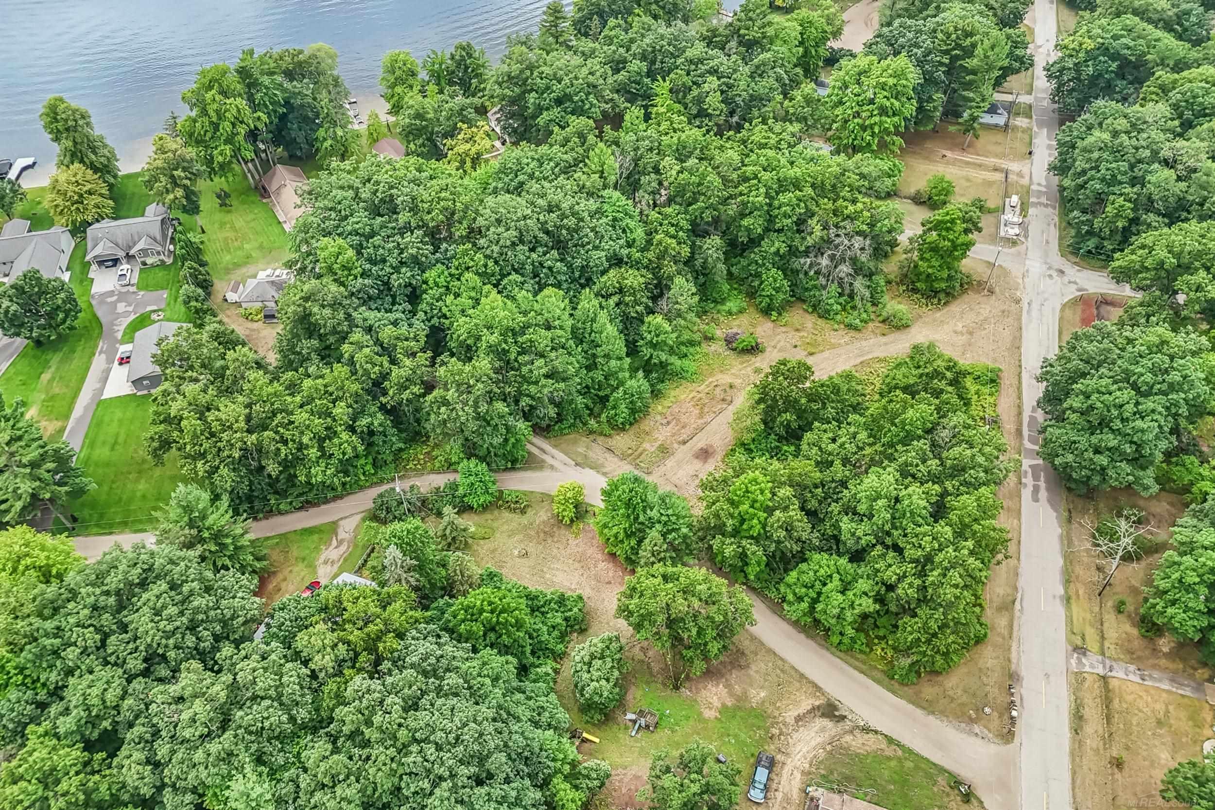 4th image of W Parklane Ln, White Cloud, MI 49349 | MLS# 50217644