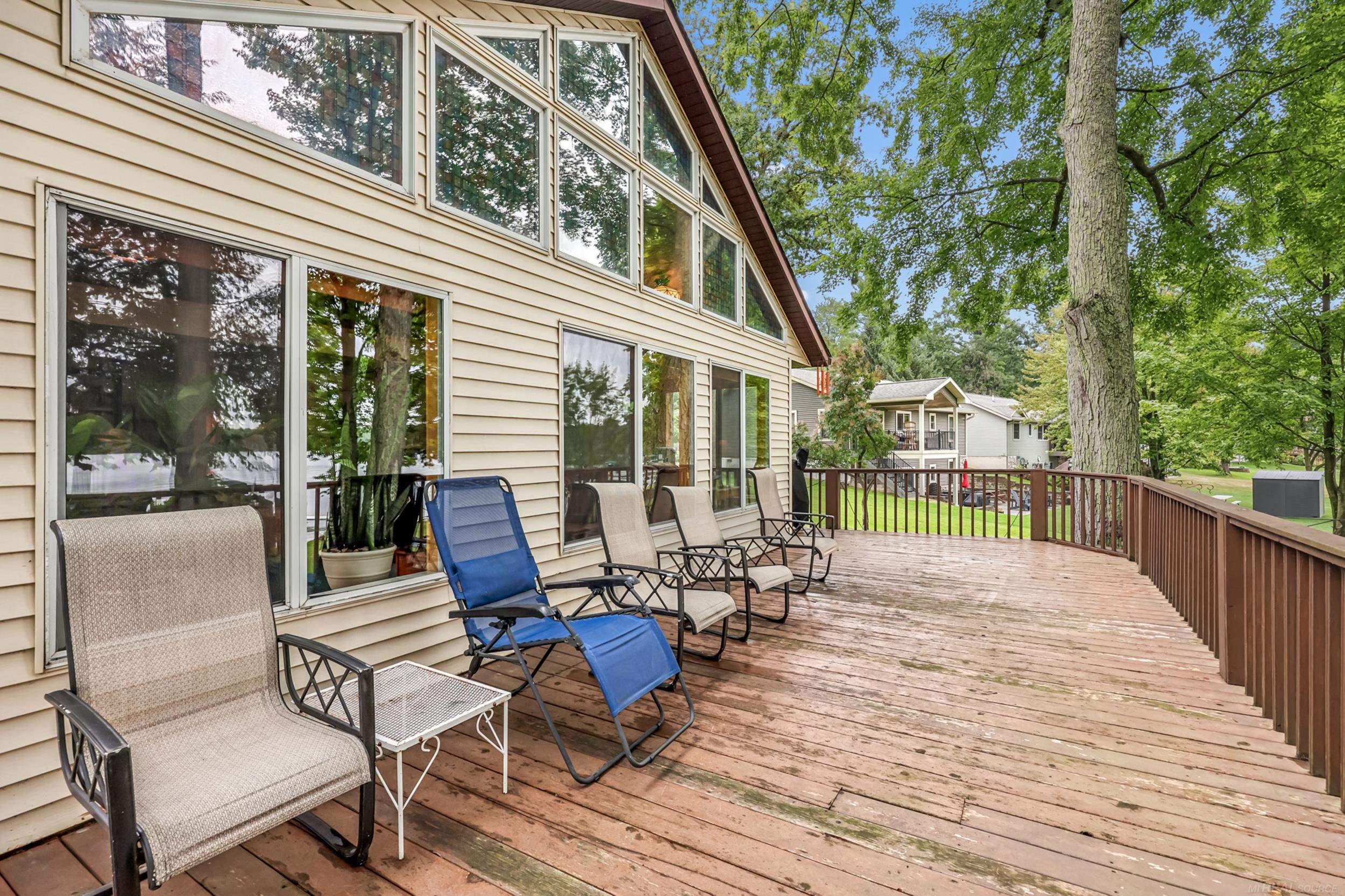 3rd image of 1932 W Parklane Ln, White Cloud, MI 49349 | MLS# 50217647