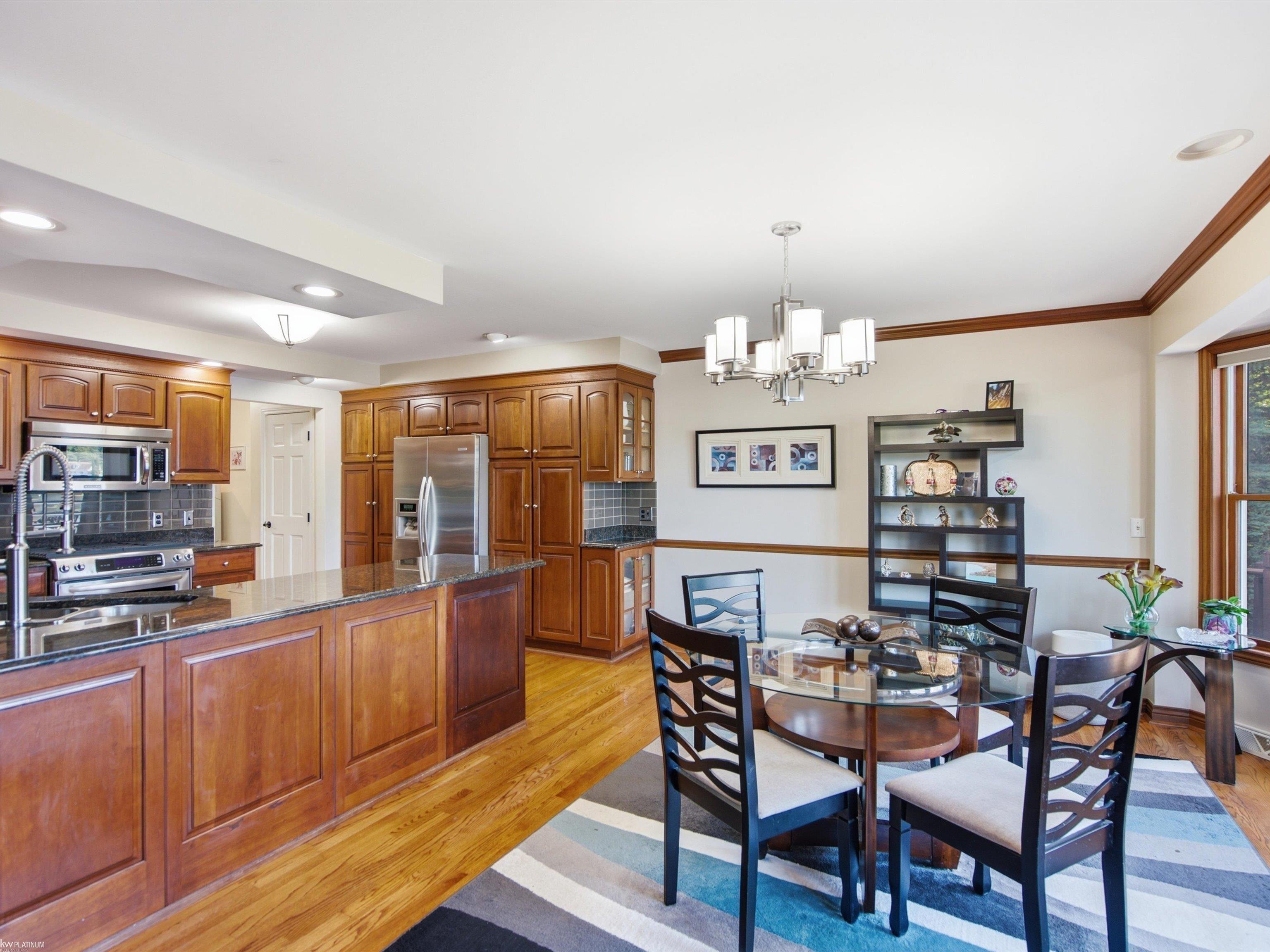 3686 East Lake Drive photo 15