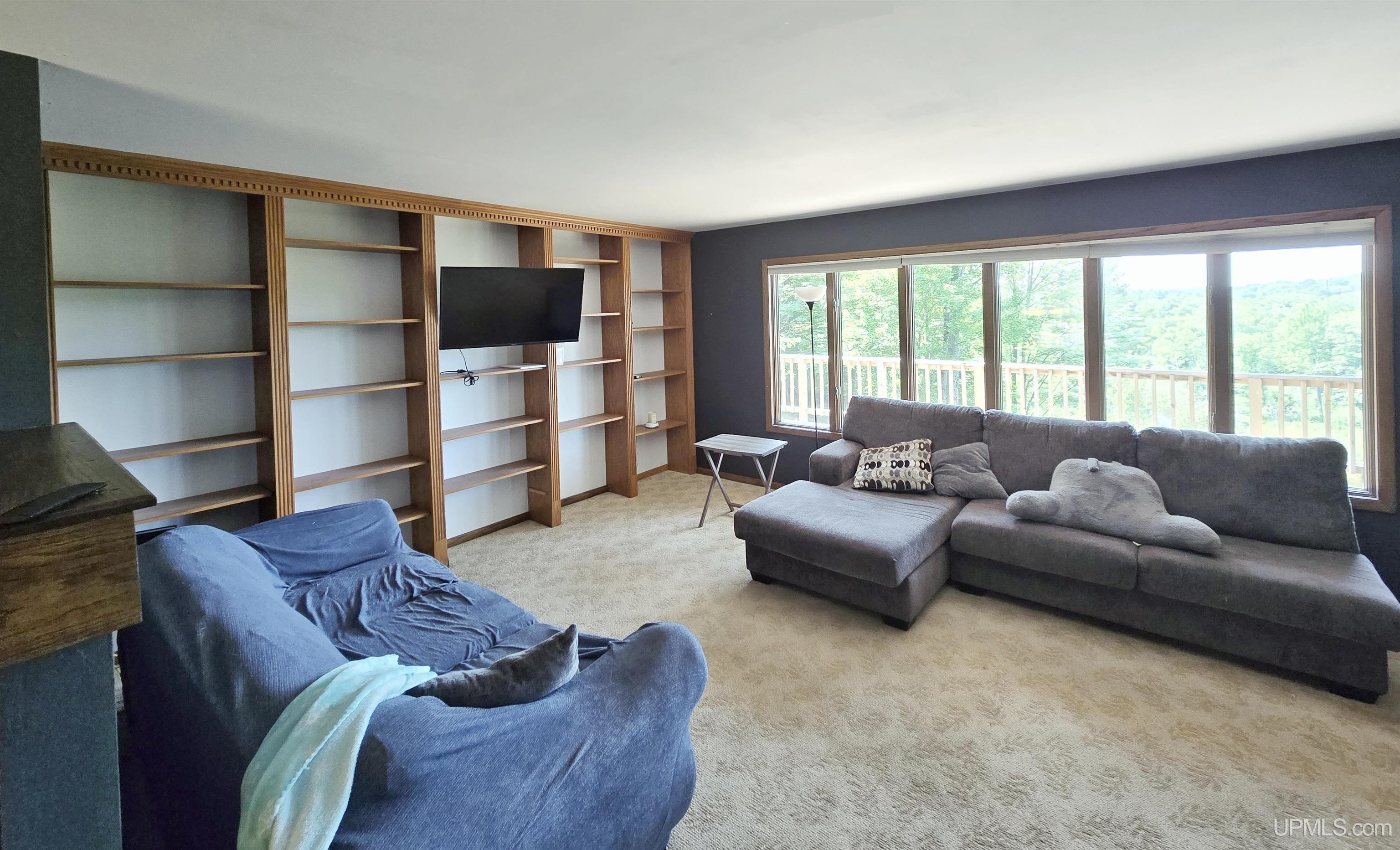 N4073 Pine Mountain Drive
