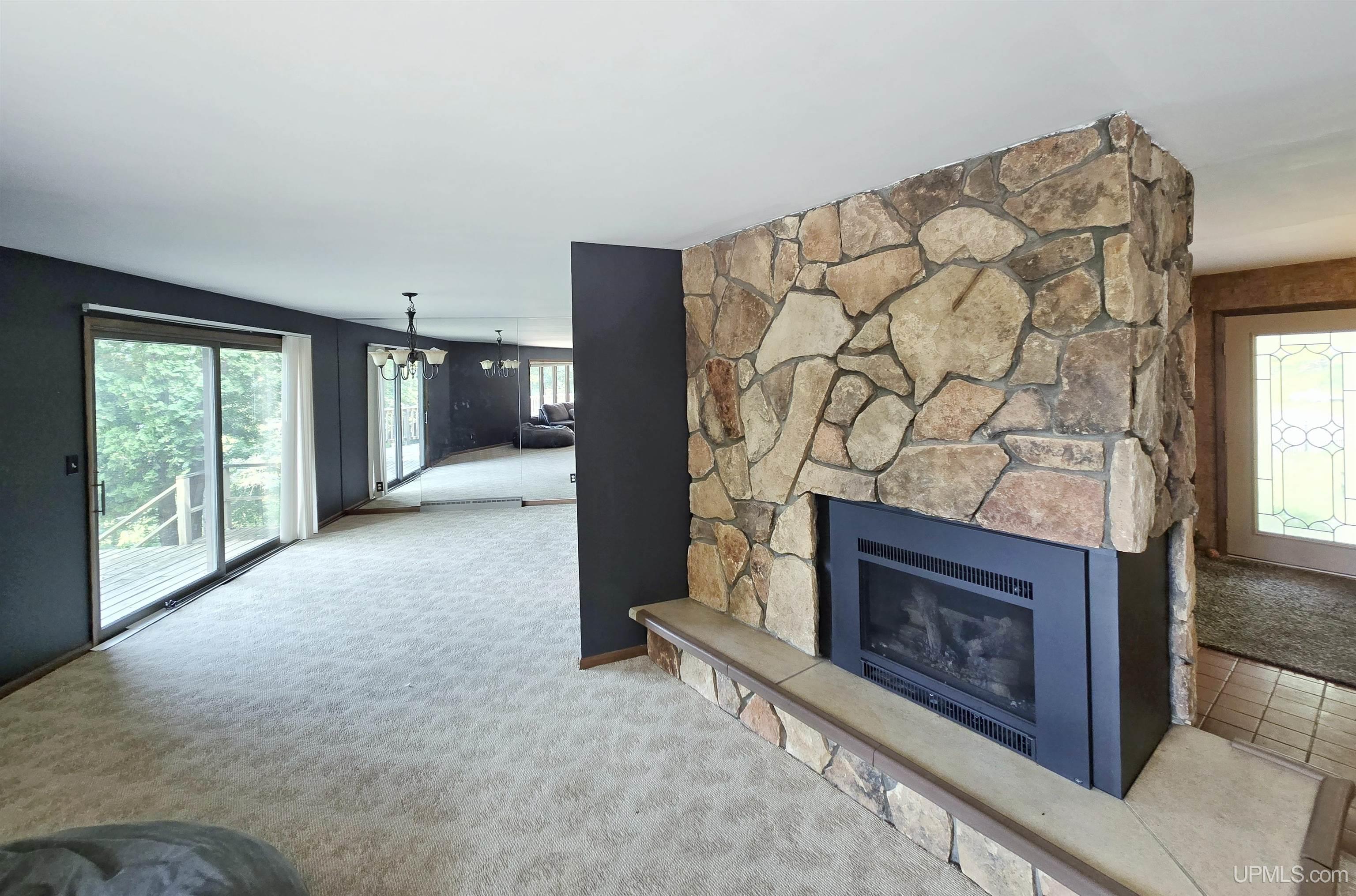 N4073 Pine Mountain Drive
