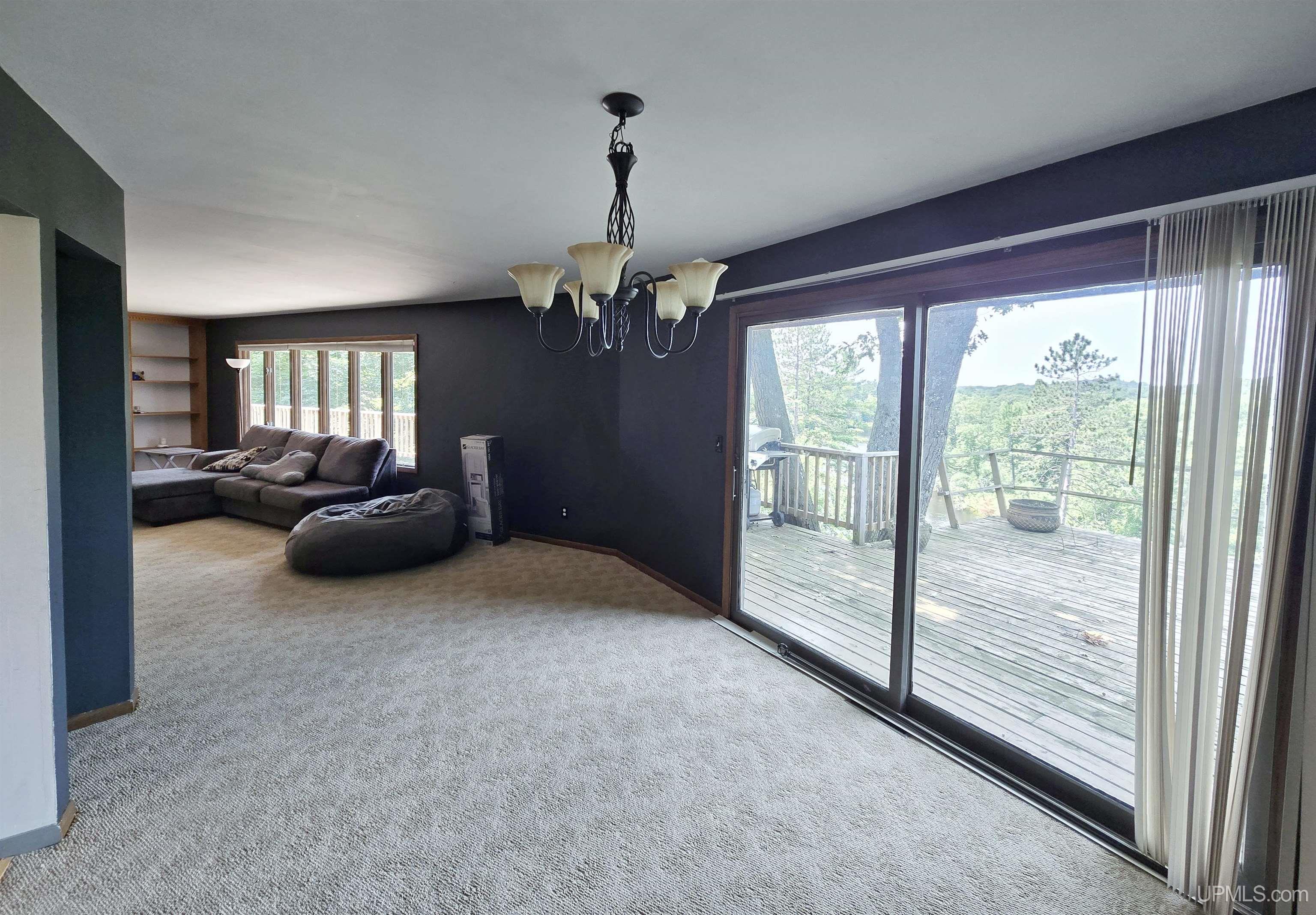 N4073 Pine Mountain Drive