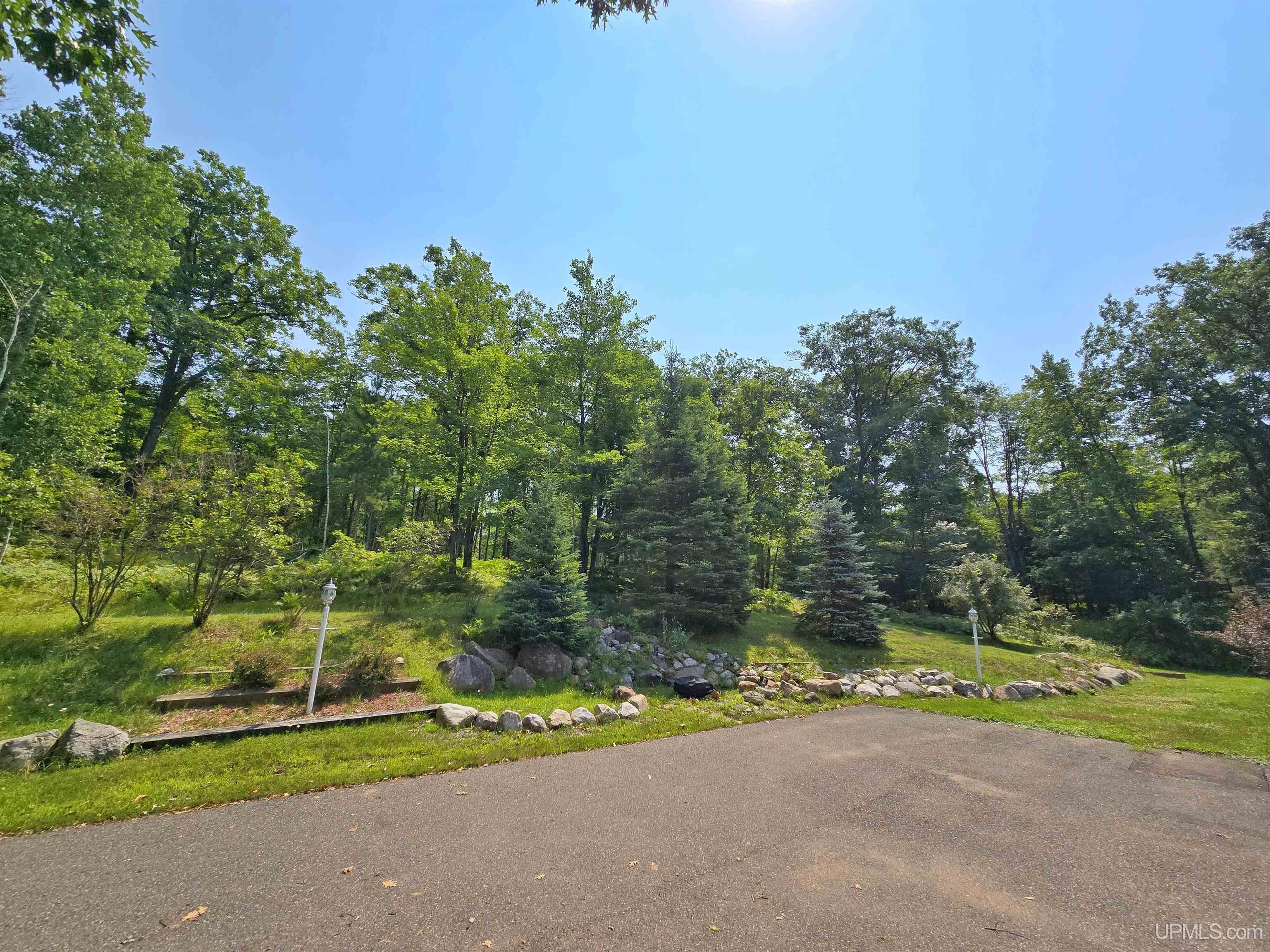 N4073 Pine Mountain Drive