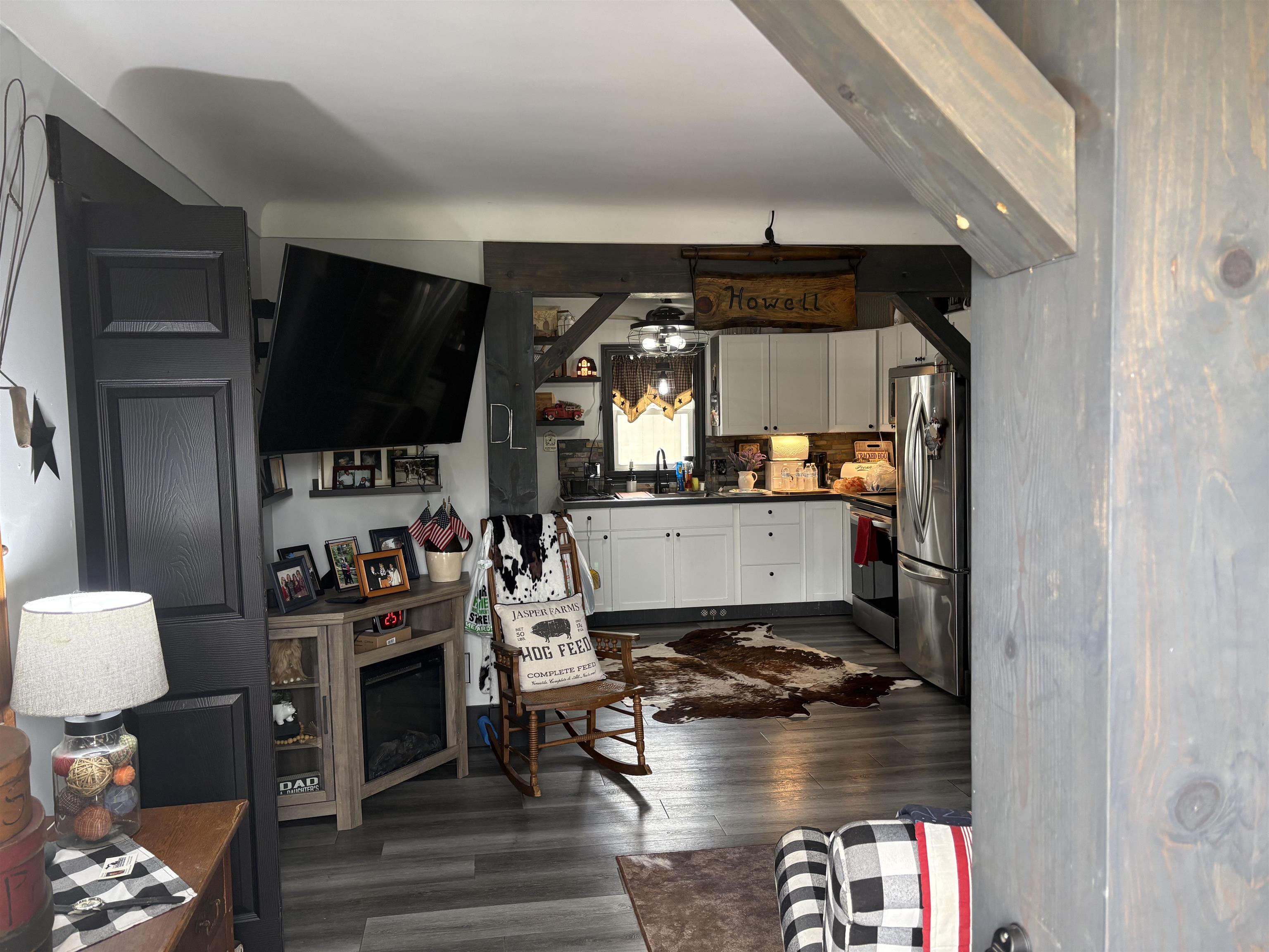Photo 2 of Single family home for sale at 2643 S Center Rd, Saginaw, MI 48609 | MLS# 60050217704 | Listing updated on 2026-09-18