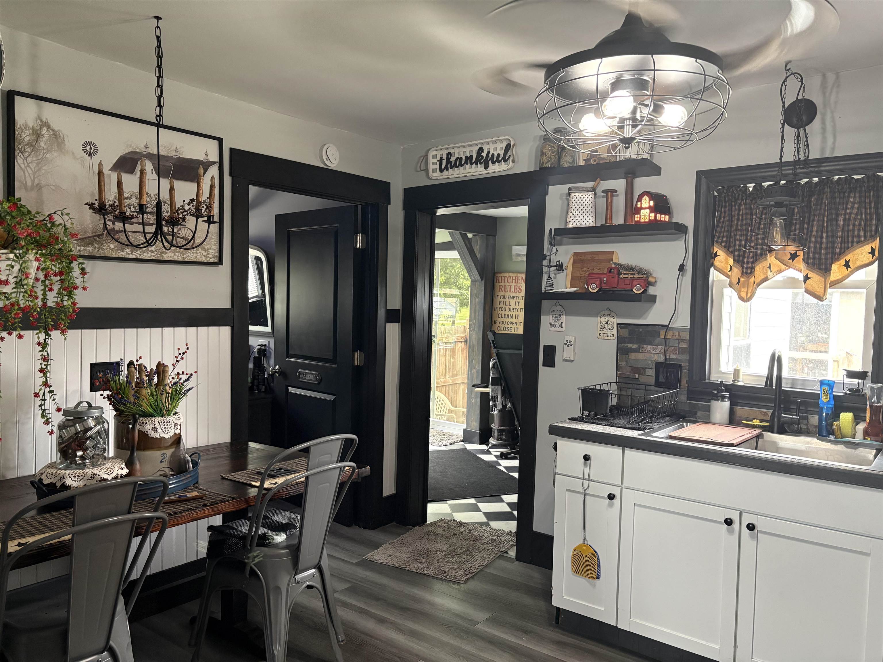 Photo 3 of Single family home for sale at 2643 S Center Rd, Saginaw, MI 48609 | MLS# 60050217704 | Listing updated on 2026-09-18